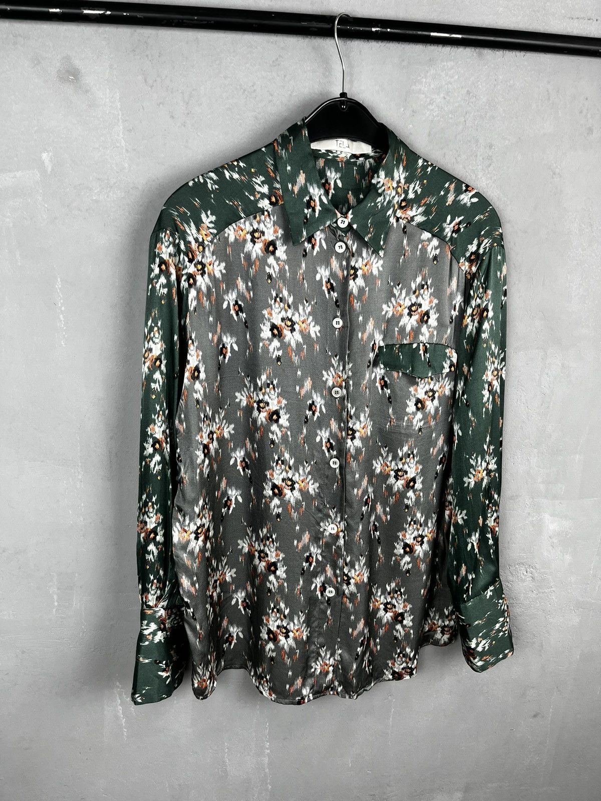 Designer × Other Tela silk button shirt Size M / US 6-8 / IT 42-44 - 1 Thumbnail