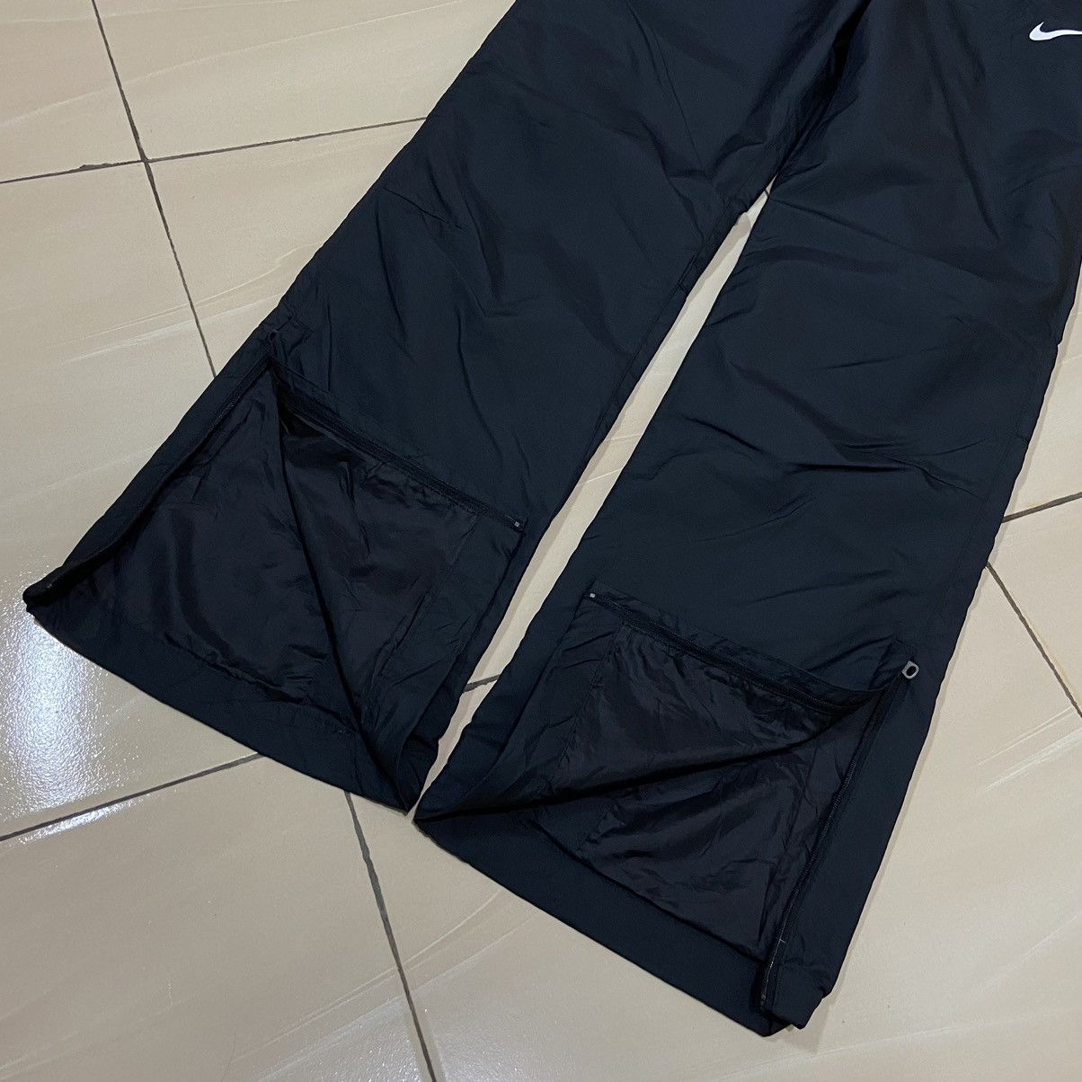 Nike Y2K Nike Arsenal Track Pants Size US 29 - 8 Thumbnail