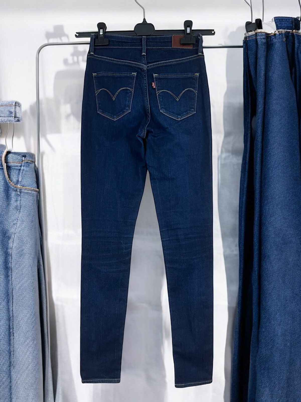 Levi's Levi’s High Rise Skinny Navy Jeans size W24 Size 24" / US 00 / IT 34 - 3 Thumbnail