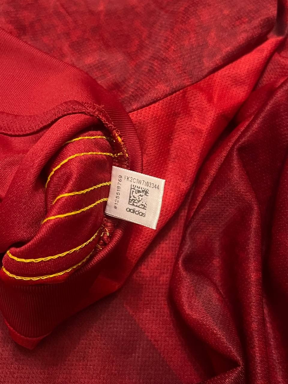 Adidas × Vintage VINTAGE SPAIN ADIDAS FOOTBALL SOCCER SHIRT JERSEY 2020 Size US S / EU 44-46 / 1 - 5 Thumbnail