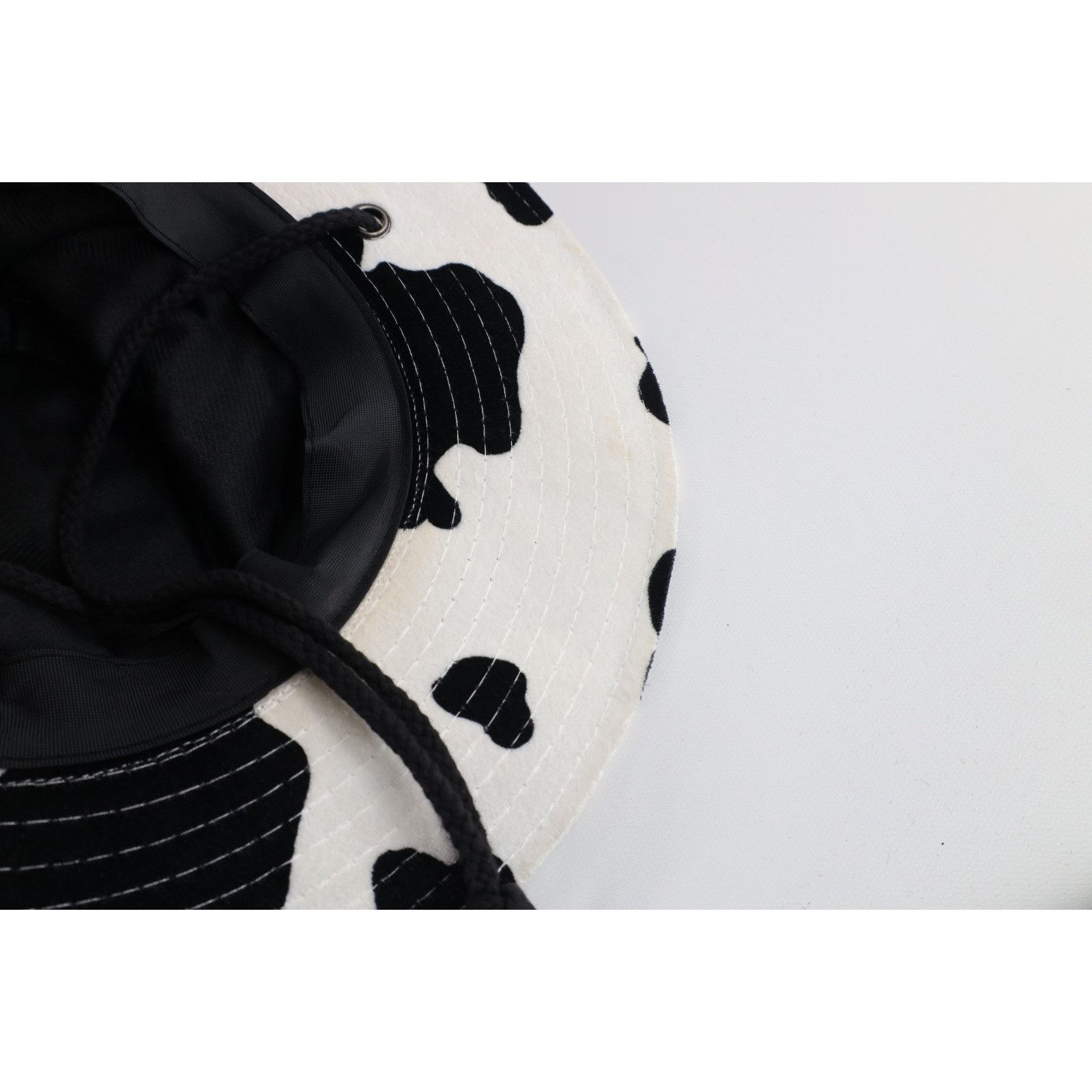 Vintage Vintage 90s Streetwear Cowgirl Cow Spots Velour Cowboy Hat Size ONE SIZE - 12 Thumbnail