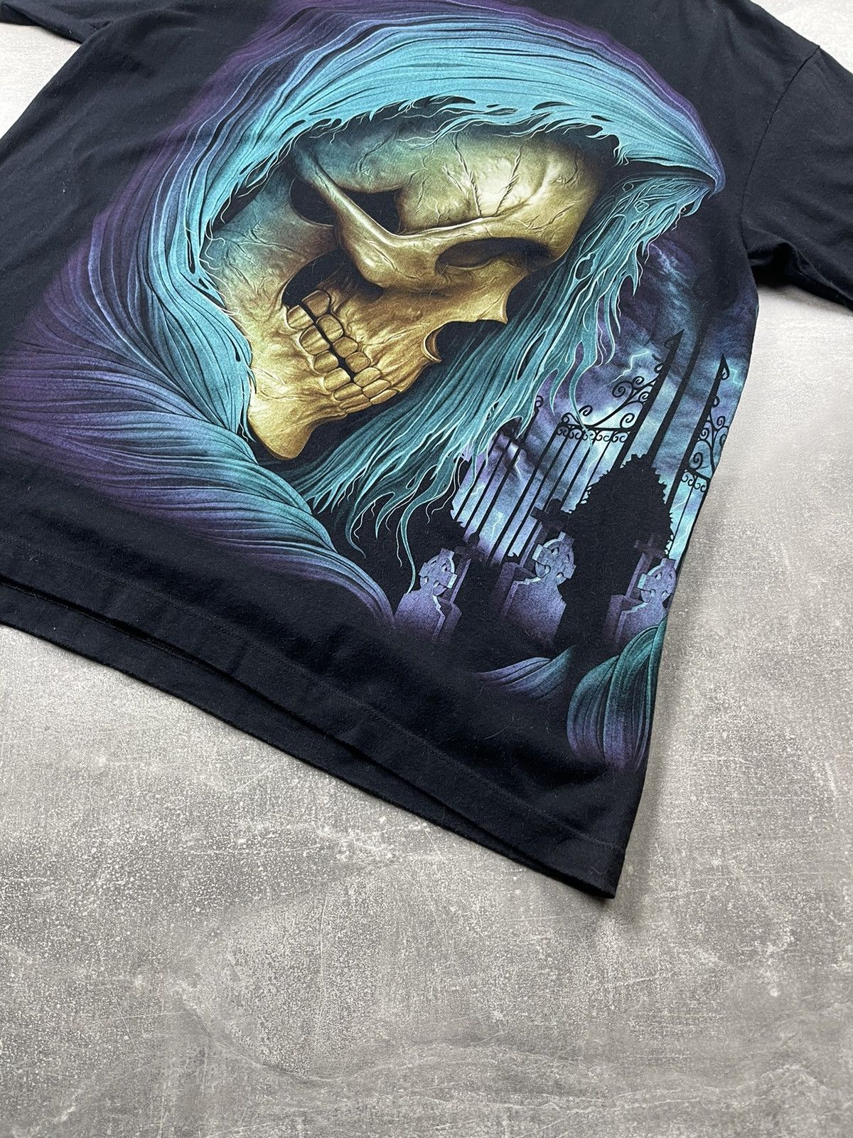 Vintage Vintage 2000s Grim Reaper Graphic T-Shirt Skull Size US XL / EU 56 / 4 - 3 Thumbnail