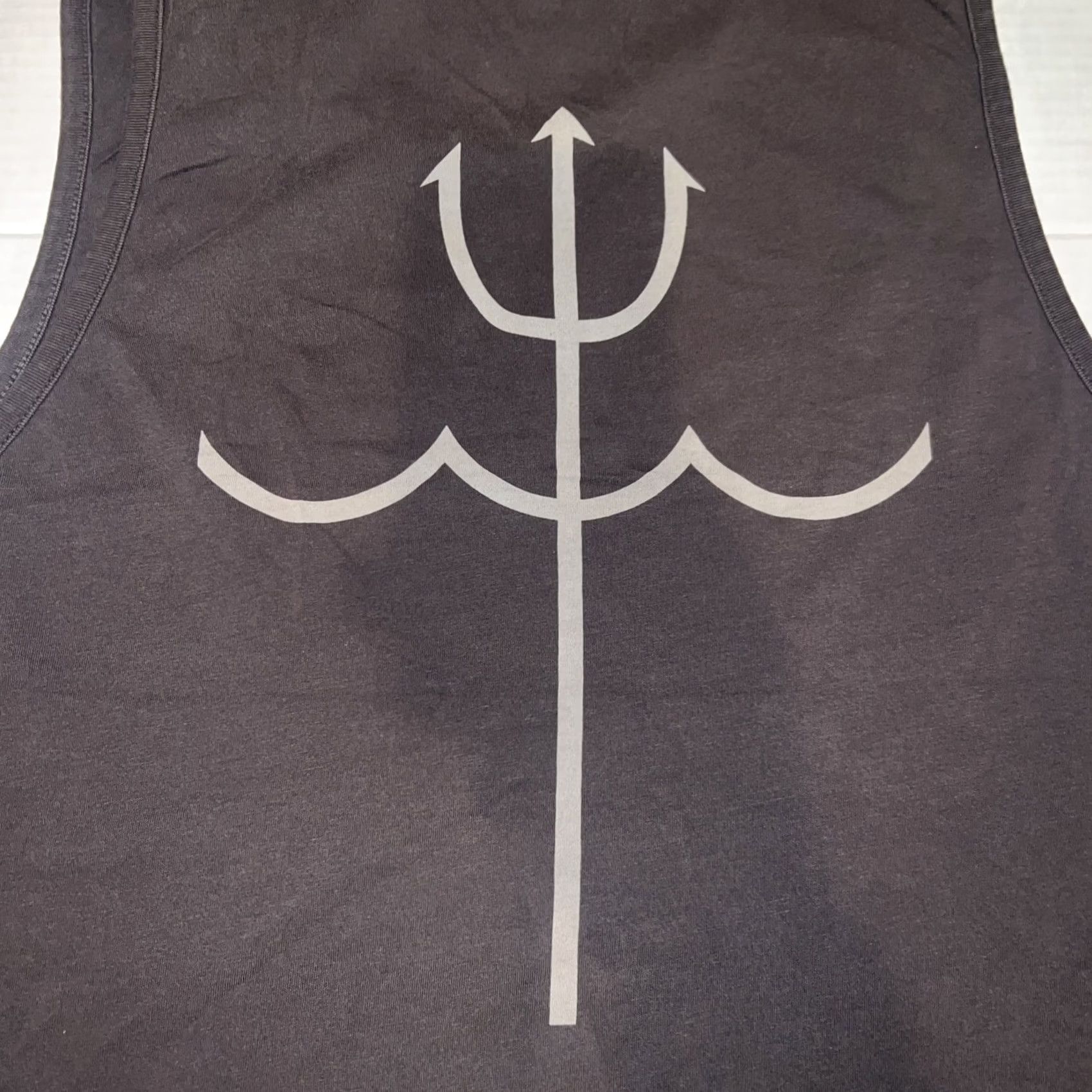 Vintage VINTAGE Mollusk California Surfboards Logo Tank Top Shirt Large Gray Mens Regular Workout Beach Bohemian Surfer California 90s Style Logo Tee Size US L / EU 52-54 / 3 - 6 Thumbnail