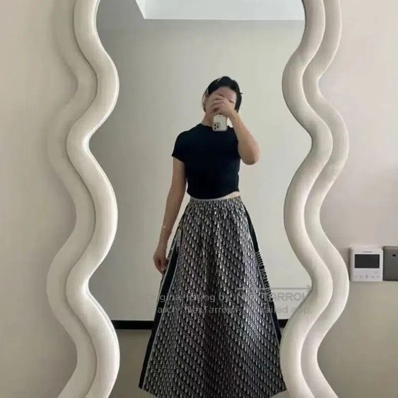 Dior Dior Color Block Polyester Women's Skirt . Size 22" - 8 Thumbnail