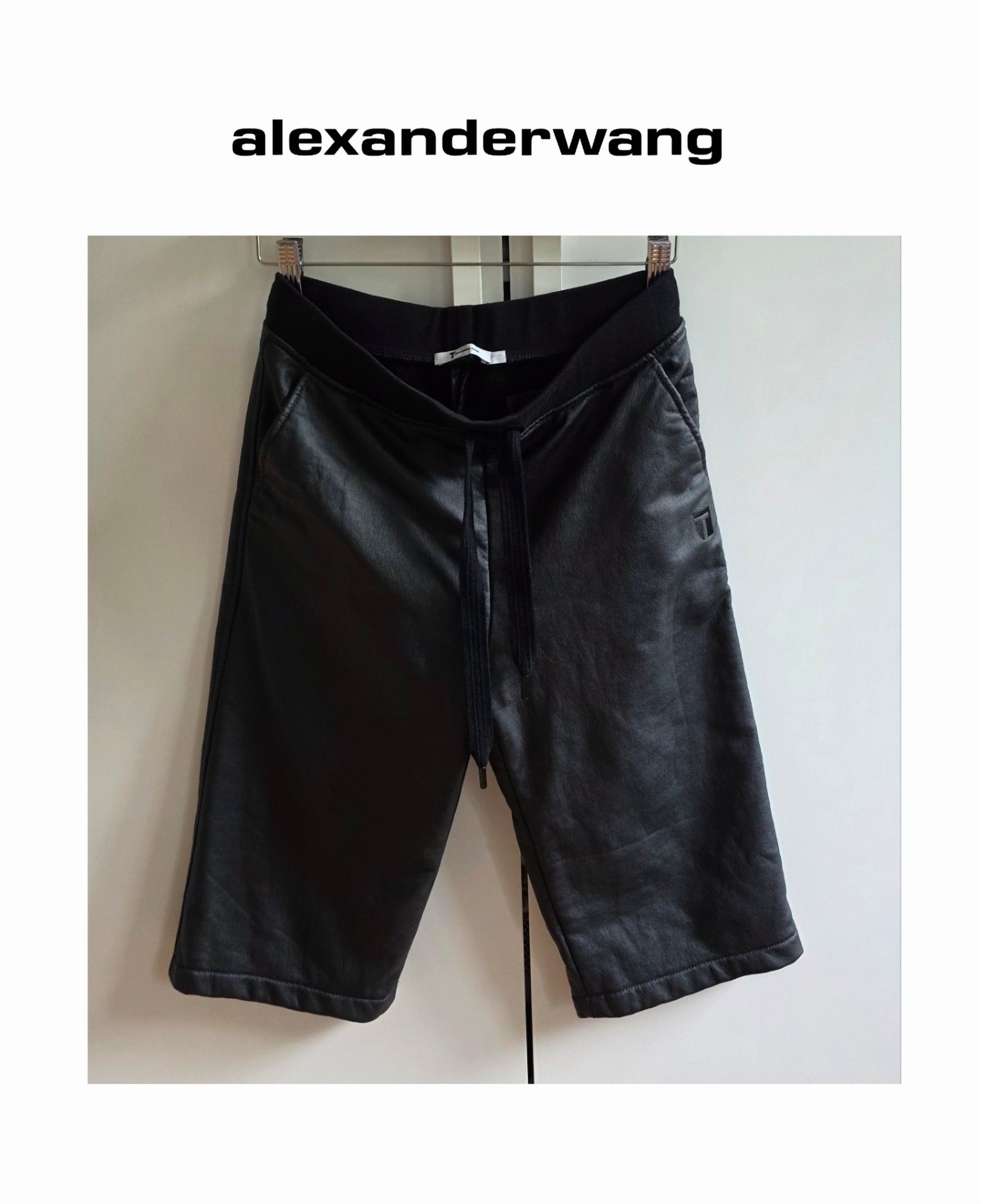 Alexander Wang Alexander Wang black shorts XS S japan style Size US 28 / EU 44 - 1 Thumbnail