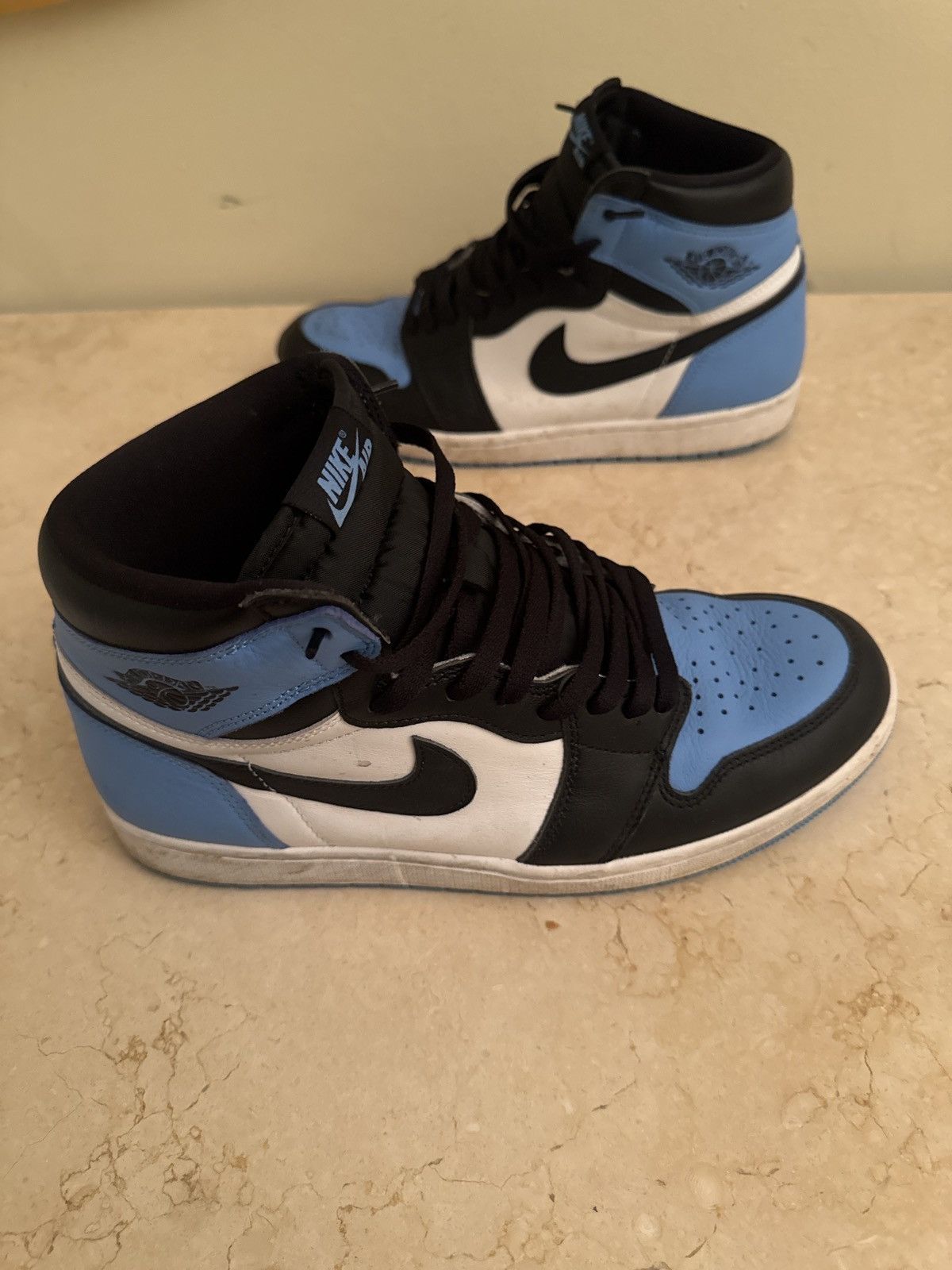 Jordan Brand Jordan 1 High “UNC Toe” Size US 11.5 / EU 44-45 - 1 Thumbnail