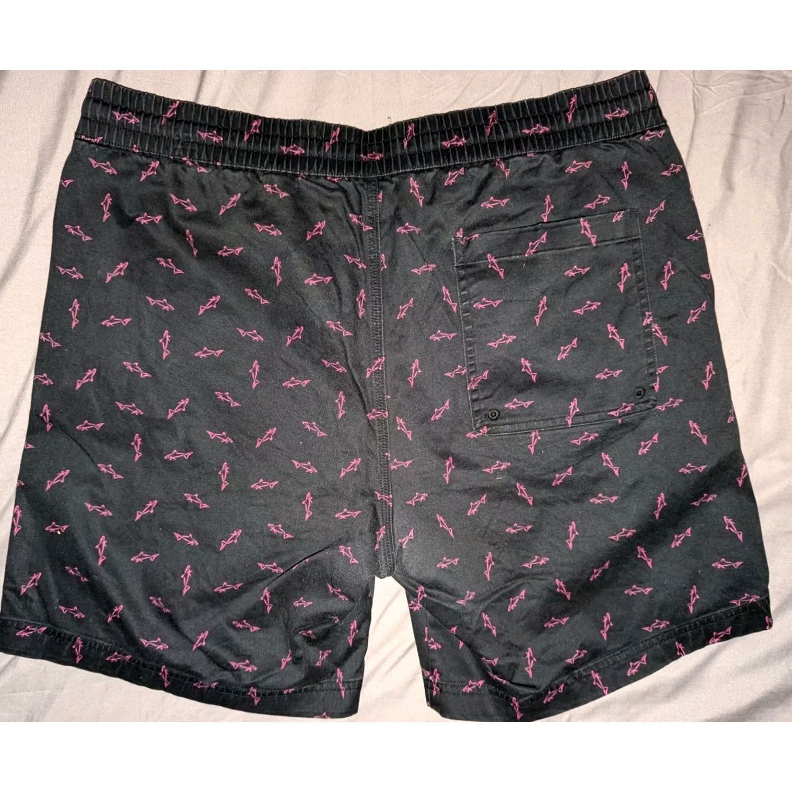 Nomad Bixby Nomad Shorts Mens 34x7 Black Shark Print Casual Pockets All Over AOP Knit Chino Stretch Regular Mens Size US 34 / EU 50 - 6 Thumbnail