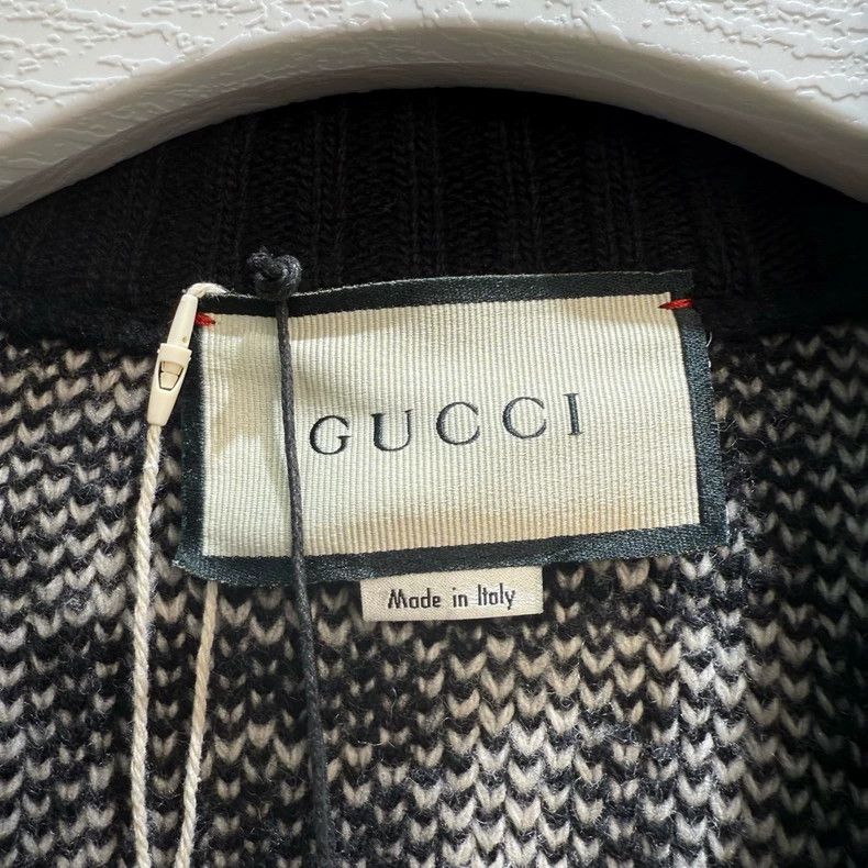 Gucci Gucci Black and white checkerboard letter zipper knitted ja Size US L / EU 52-54 / 3 - 2 Thumbnail