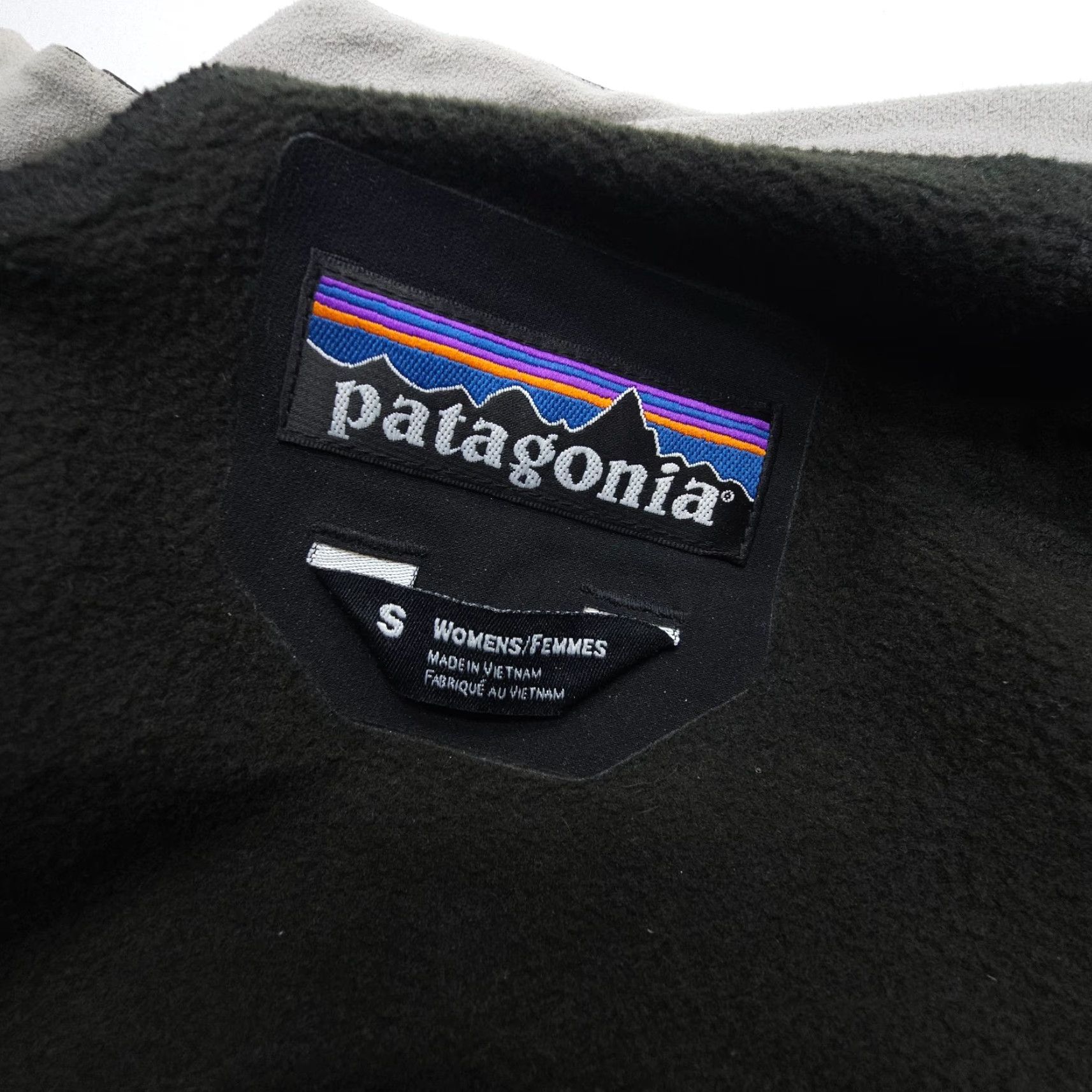 Patagonia Patagonia Guide Jacket Womens Small Black Softshell Lined Hiking Outdoor Jacket Size S / US 4 / IT 40 - 3 Thumbnail