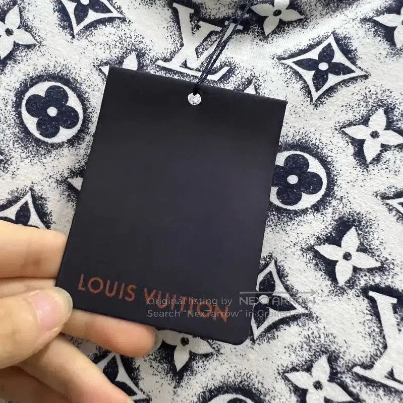 Other Louis Vuitton Logo White Short Sleeve T. Size US S / EU 44-46 / 1 - 3 Thumbnail