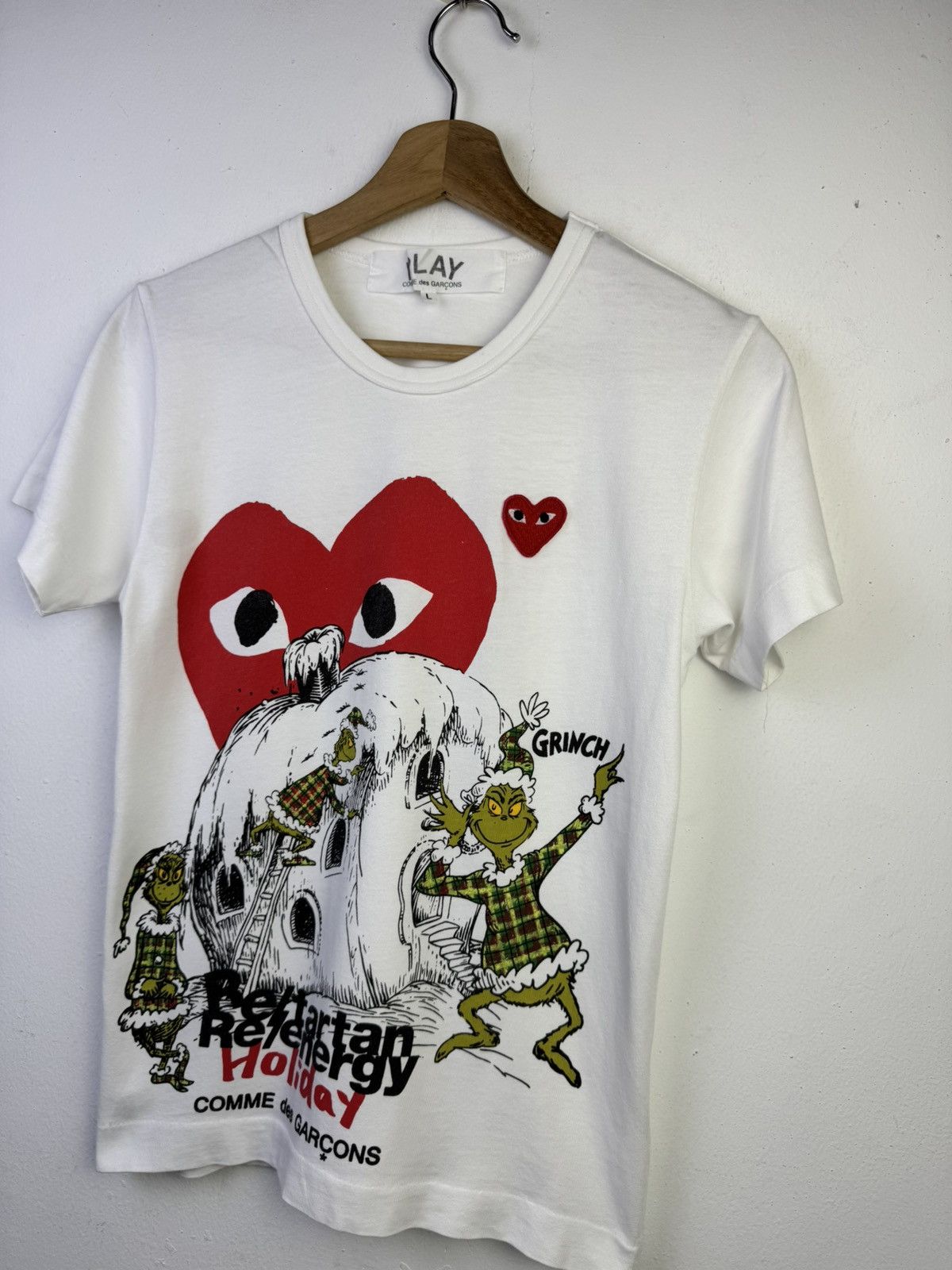 Comme des Garcons PLAY Comme des Garçons Play x Dr. Seuss Grinch Holiday T-shirt Size L / US 10 / IT 46 - 3 Thumbnail