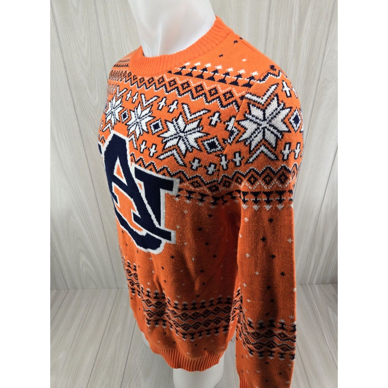 Vintage VINTAGE Campus Specialties Auburn Tigers Holiday Sweater Unisex Adults Crew Neck Long Sleeve 3D Argyle Orange L Fits Size US L / EU 52-54 / 3 - 5 Thumbnail