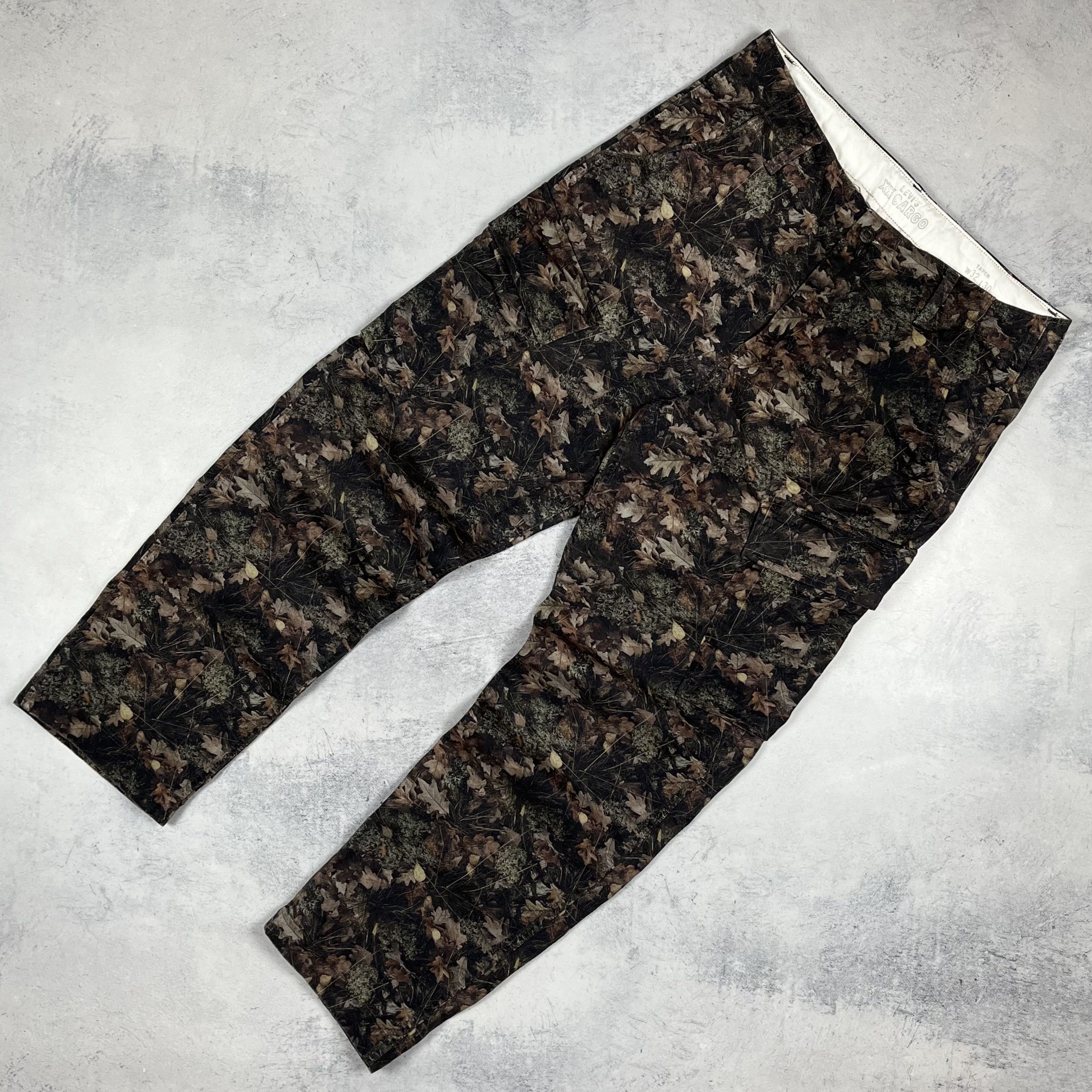 Levis XX Taper RealTree Camo Cargo Pants