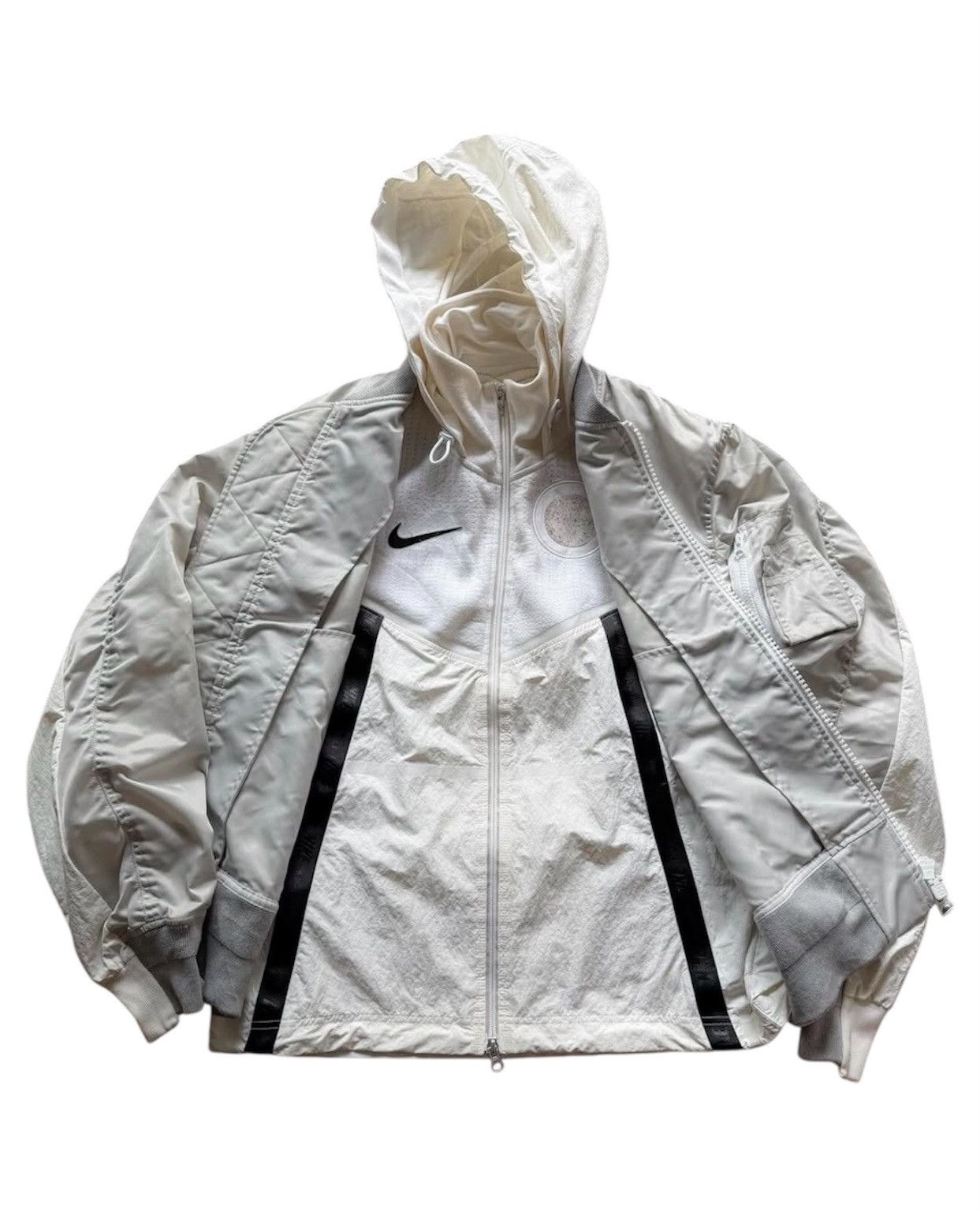 Sacai Nike X Sacai Double Layer Sports Hooded Bomber Jacket Size US XS / EU 42 / 0 - 4 Thumbnail