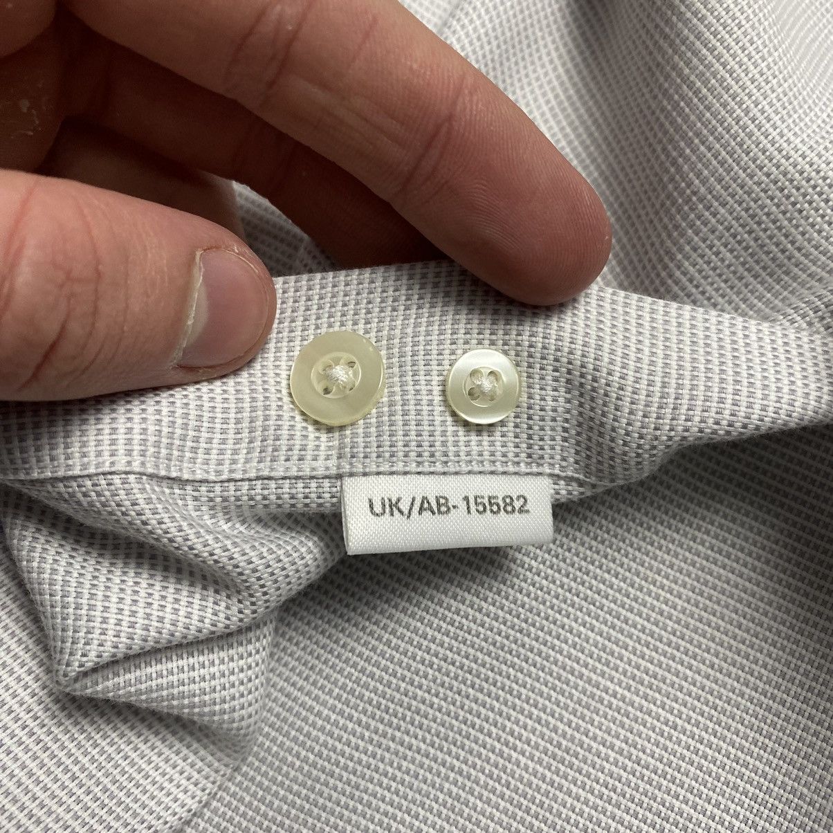 Yves Saint Laurent Luxury Yves Saint Lauren Small Logo Basic designer shirt Size US M / EU 48-50 / 2 - 10 Thumbnail