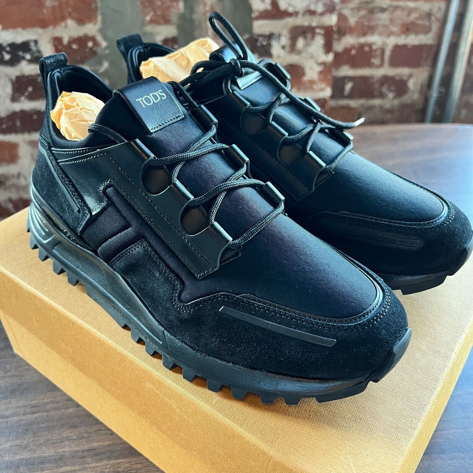 Tod's Tod's Men's Allacciata Black Sport Sneakers NIB 490EUR 6.5 Size US 8 / EU 41 - 1 Thumbnail
