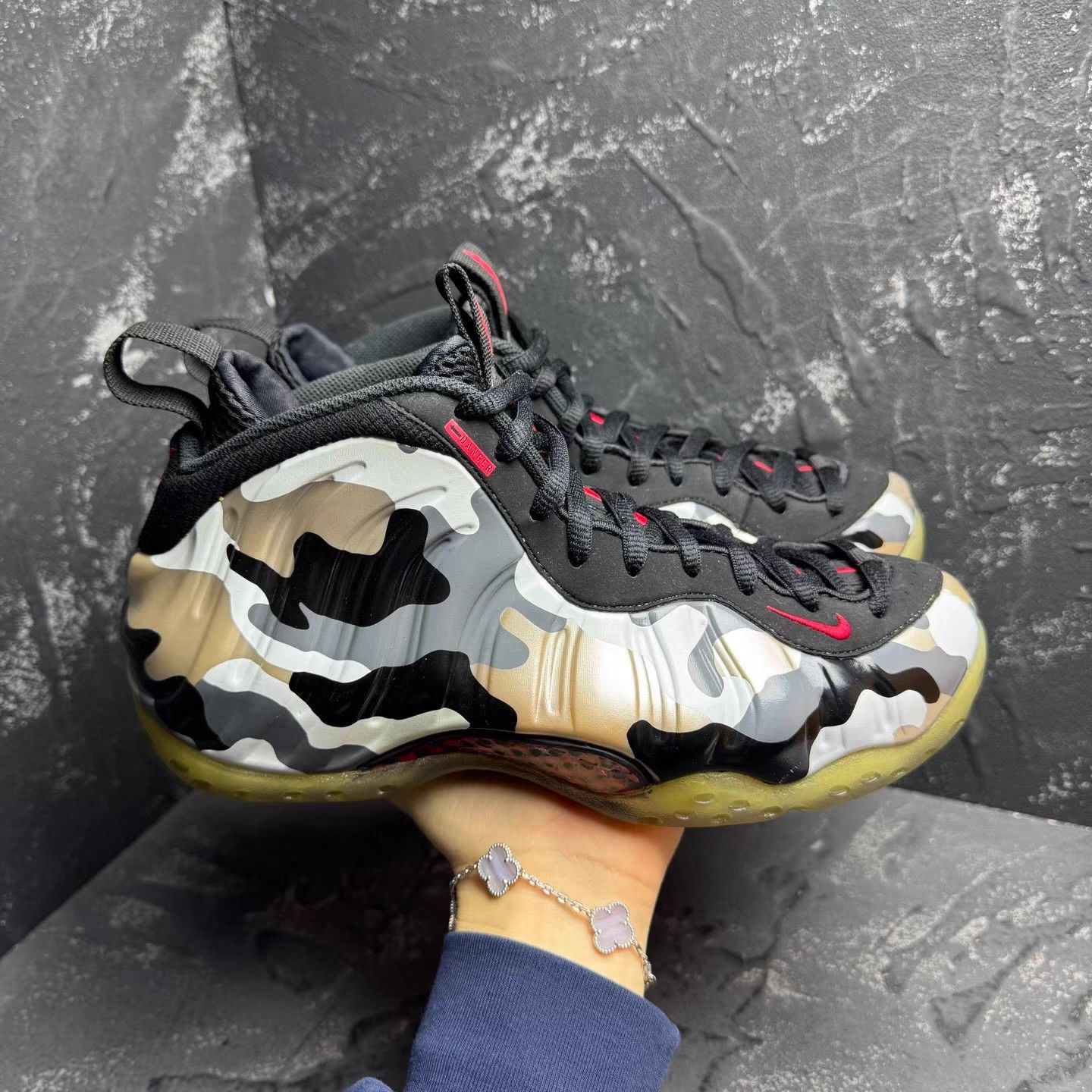 Nike Nike Foamposite One White Camo Air Force Q10 Size US 7 / EU 40 - 3 Thumbnail