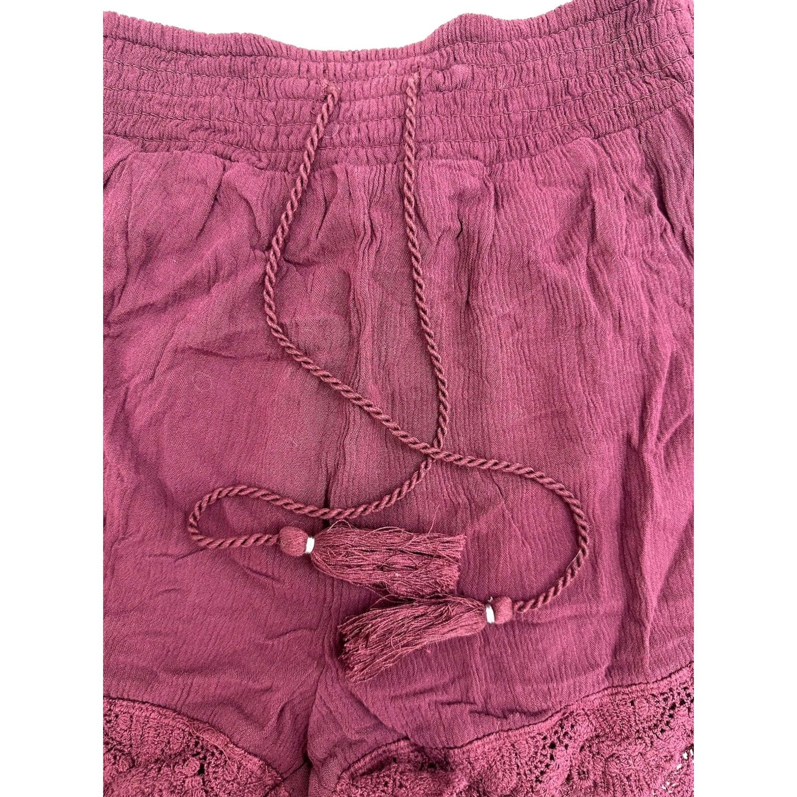 Vintage VINTAGE Womens Mudd Maroon Elastic Waist Lace Hem Shorts XS Beach Womens Size 26" / US 2 / IT 38 - 2 Thumbnail
