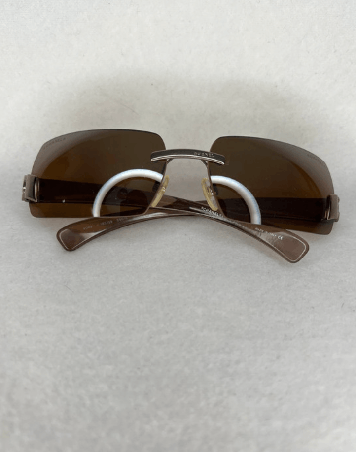 Chanel Chanel Sunglasses 4048 Rhinestone CC 4017 Rimless Vintage Size ONE SIZE - 1 Thumbnail