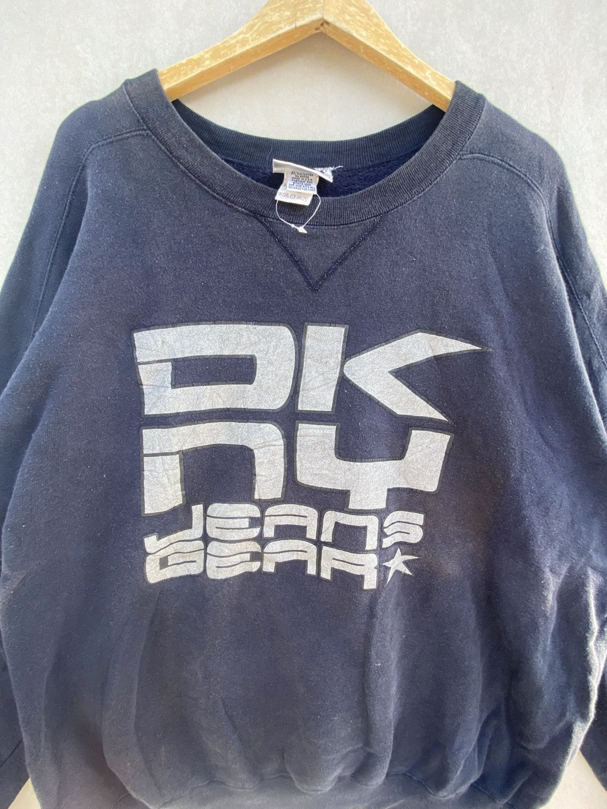 DKNY vintage 90s dkny Sunfaded sweatshirt big logo 3XL TB-01 Size US XXL / EU 58 / 5 - 2 Thumbnail