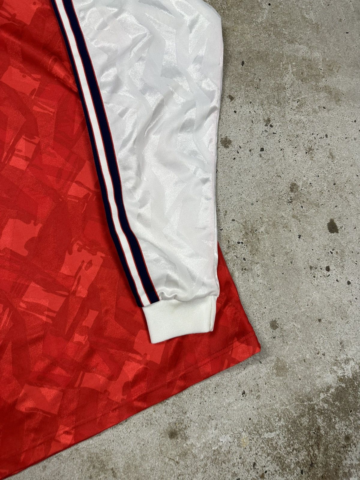 Adidas Vintage 90s Adidas Template Red Long Sleeve Jersey Blokecore Size US L / EU 52-54 / 3 - 12 Thumbnail