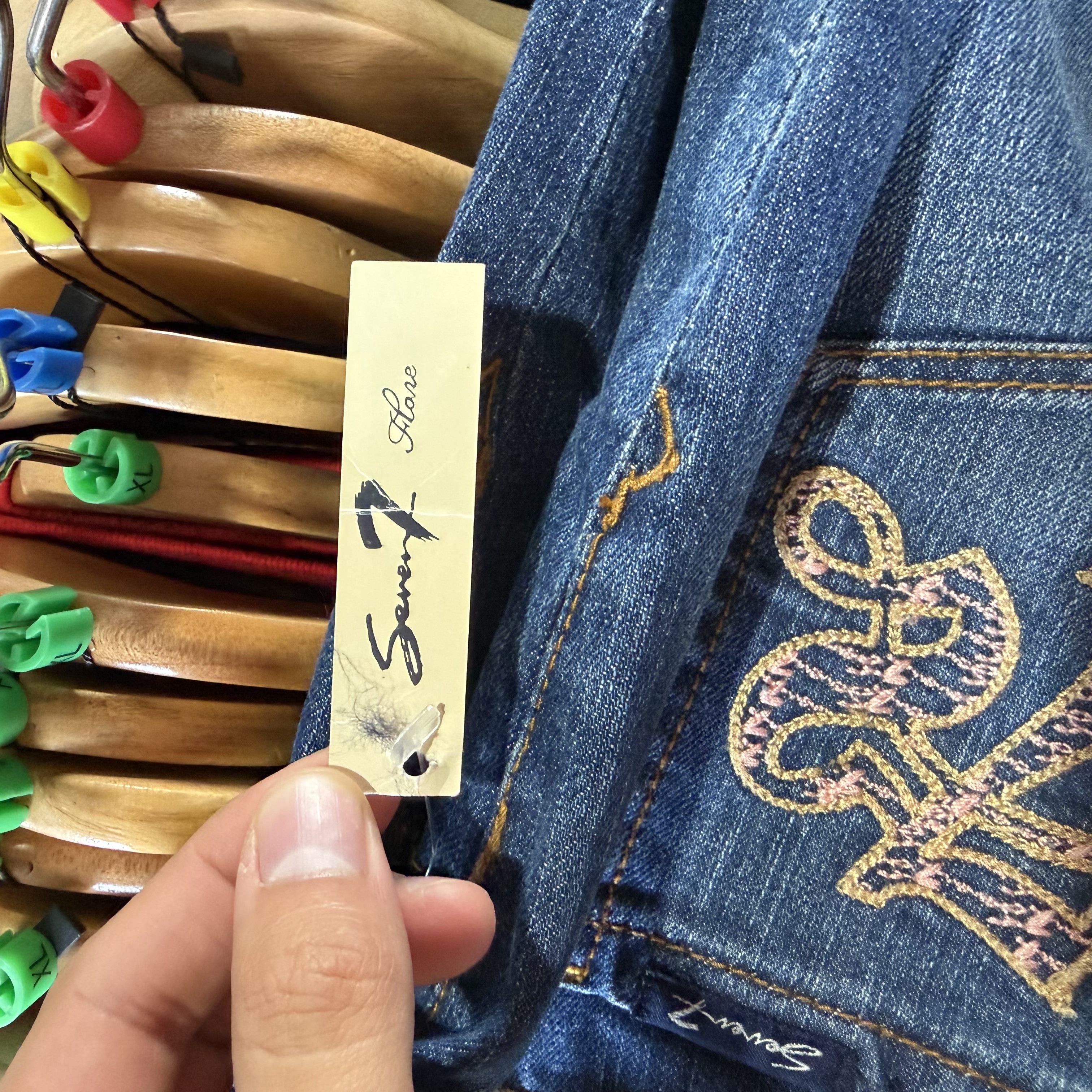 7 For All Mankind 7 For All Mankind Jeans Womens Dojo Flared Denim NWOT Size 32" / US 10 / IT 46 - 13 Thumbnail