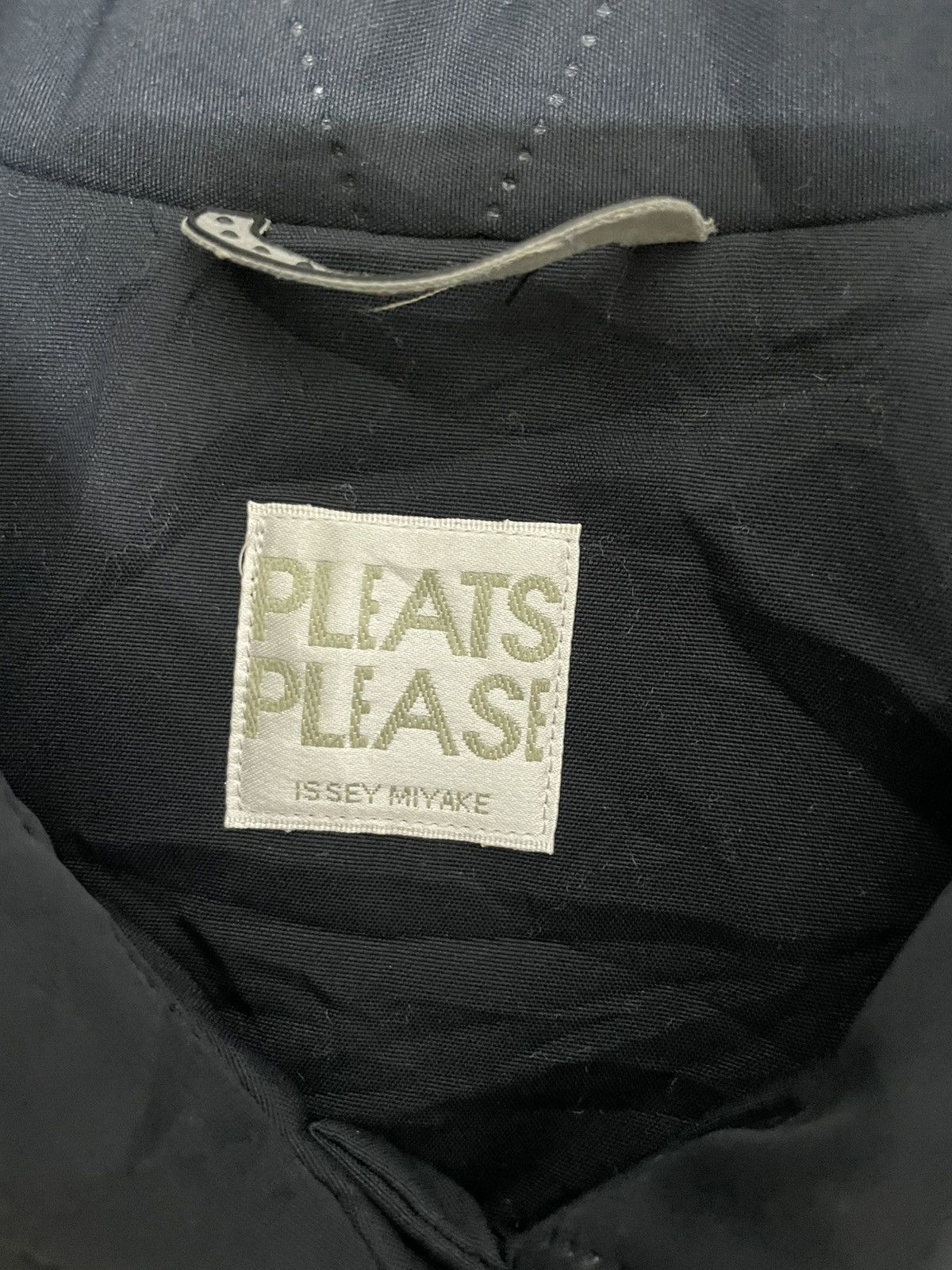 Pleats Please Issey Miyake Vintage Pleats Please Issey Miyake Button Down Coat Jacket Size US M / EU 48-50 / 2 - 13 Thumbnail
