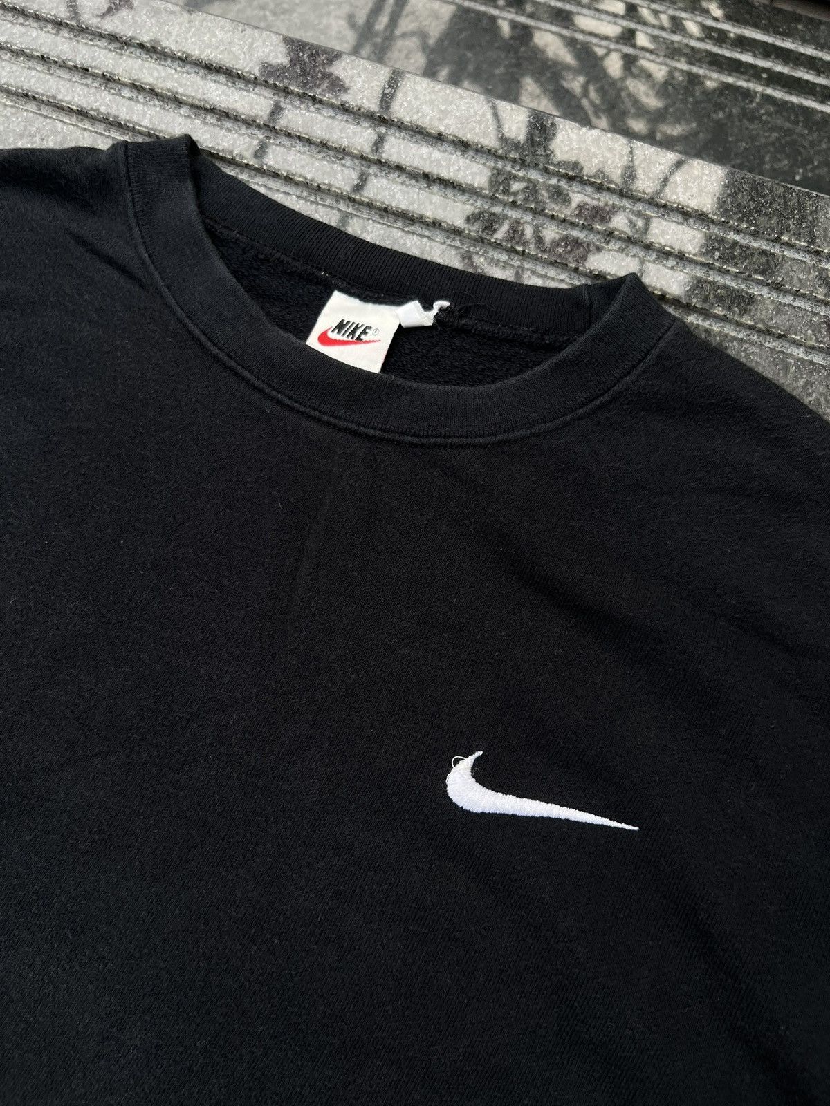 Nike × Vintage 90s Nike Swoosh Vintage Y2K Faded Boxy Retro Sweatshirt Size US M / EU 48-50 / 2 - 4 Thumbnail