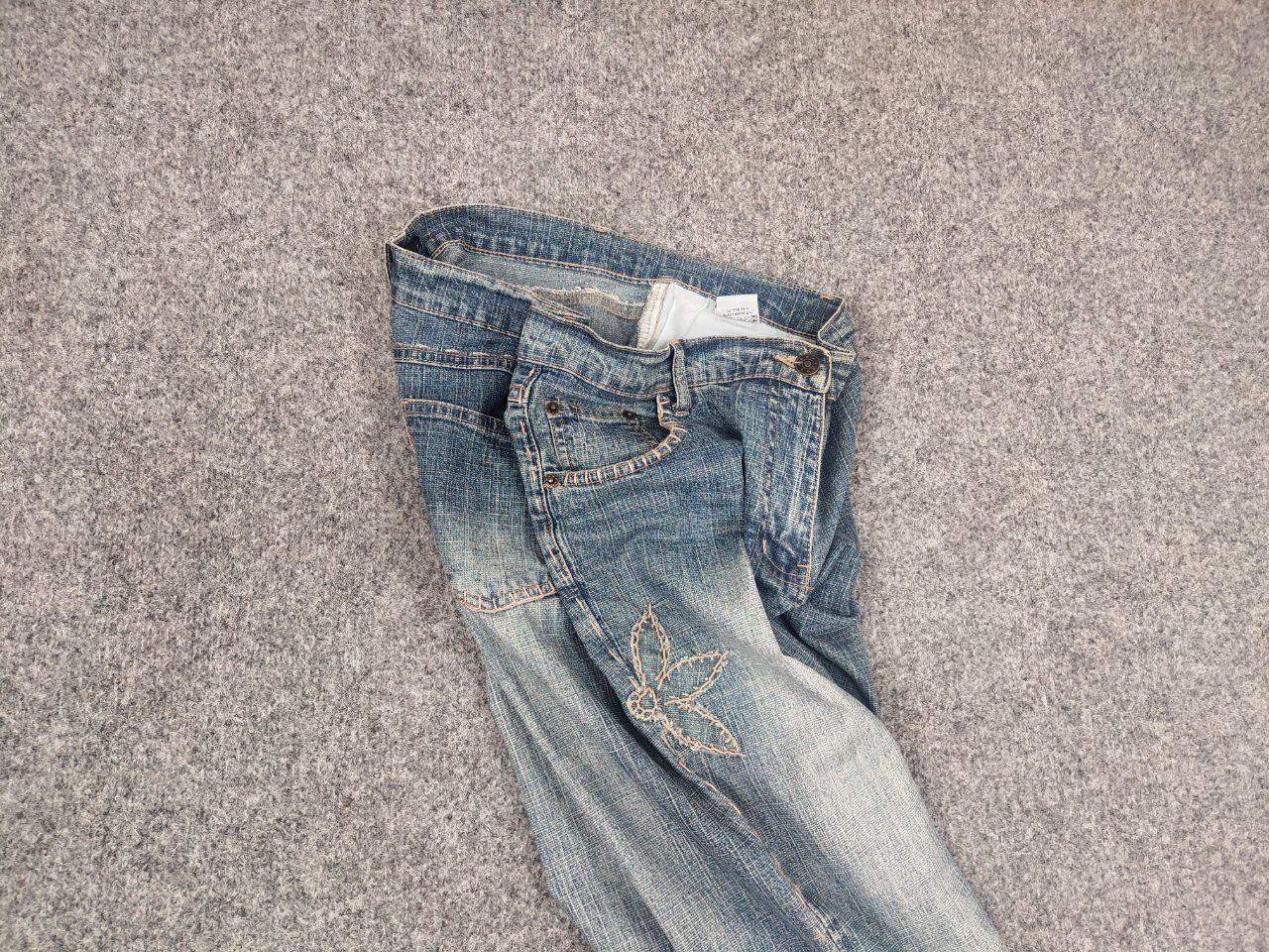 If Six Was Nine Yendi Paris Vintage Y2K Style Flared Denim Low Rise Jeans Size 42" / US 20 - 4 Thumbnail