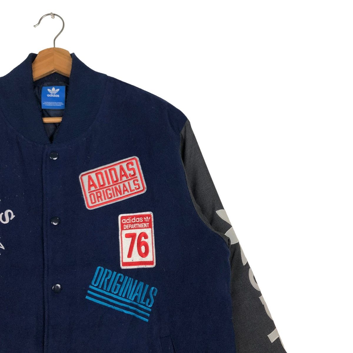 Adidas 🔥VINTAGE VARSITY JACKET ADIDAS BIG LOGO FULL PRINT Size US M / EU 48-50 / 2 - 6 Thumbnail