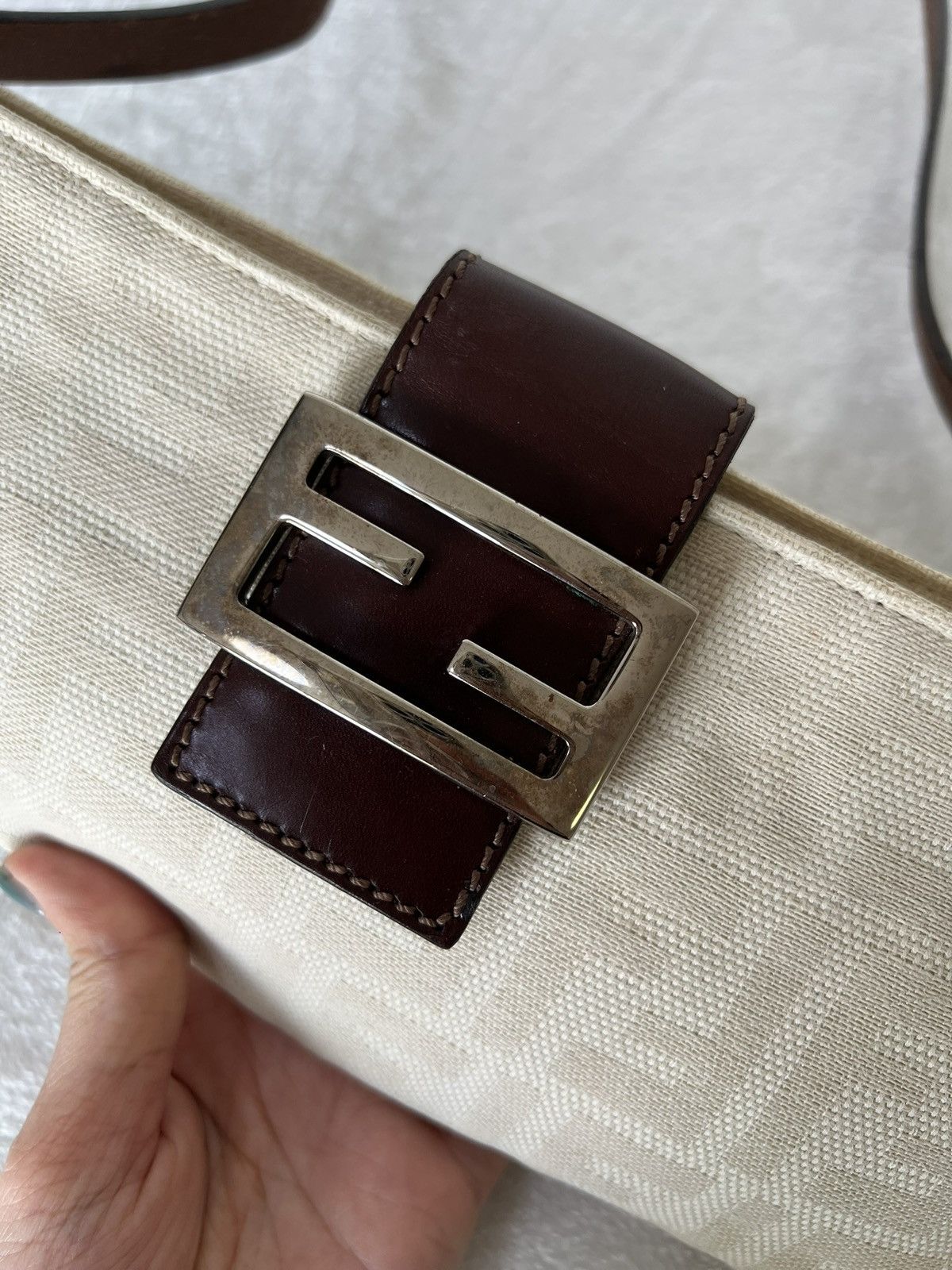 Fendi Fendi Mamma Baguette Ivory Zucca Canvas Size ONE SIZE - 2 Thumbnail