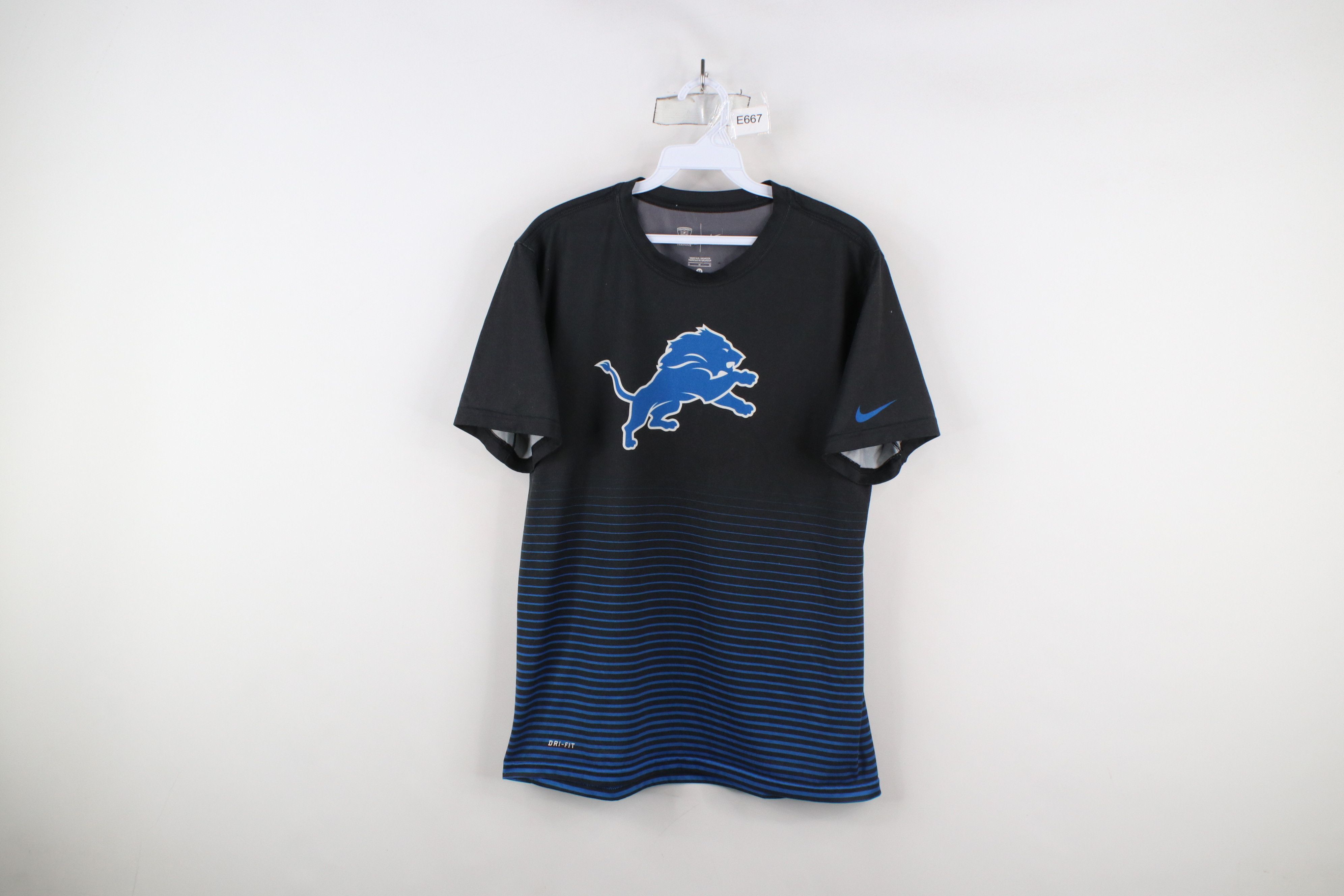 Nike × Vintage Nike NFL Training Lions Football Short Sleeve T-Shirt Size US M / EU 48-50 / 2 - 1 Thumbnail