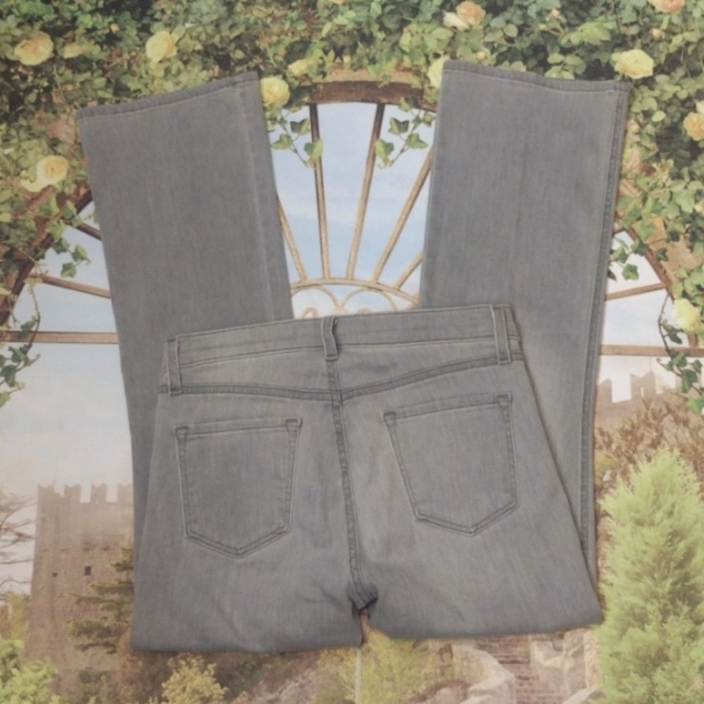 J Brand J BRAND Zion 3 Button Capri Gray Jeans Size 26 Size 28" / US 6 / IT 42 - 5 Thumbnail