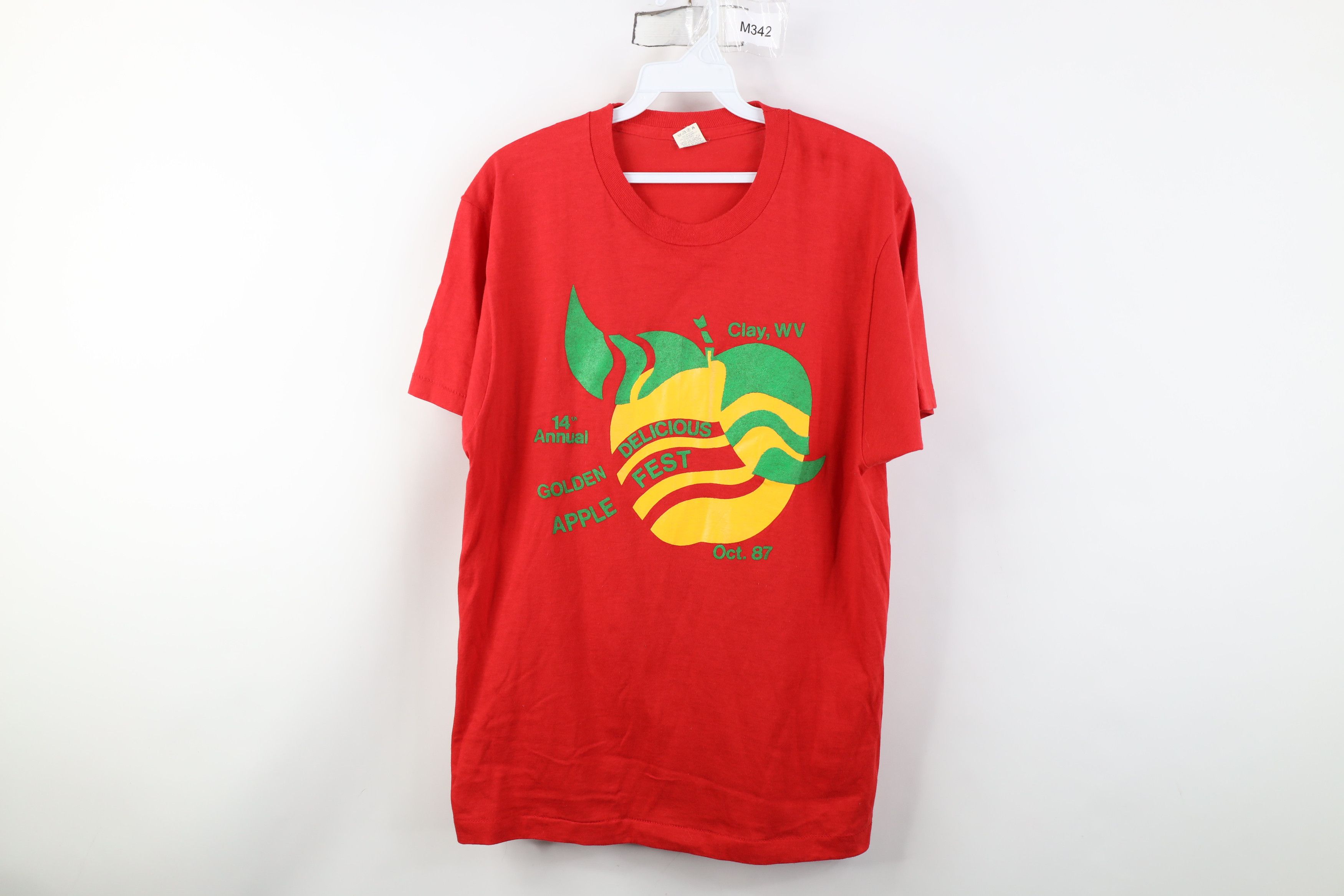Vintage Vintage 80s Delicious Apple Fest West Virginia T-Shirt USA Size US L / EU 52-54 / 3 - 1 Thumbnail