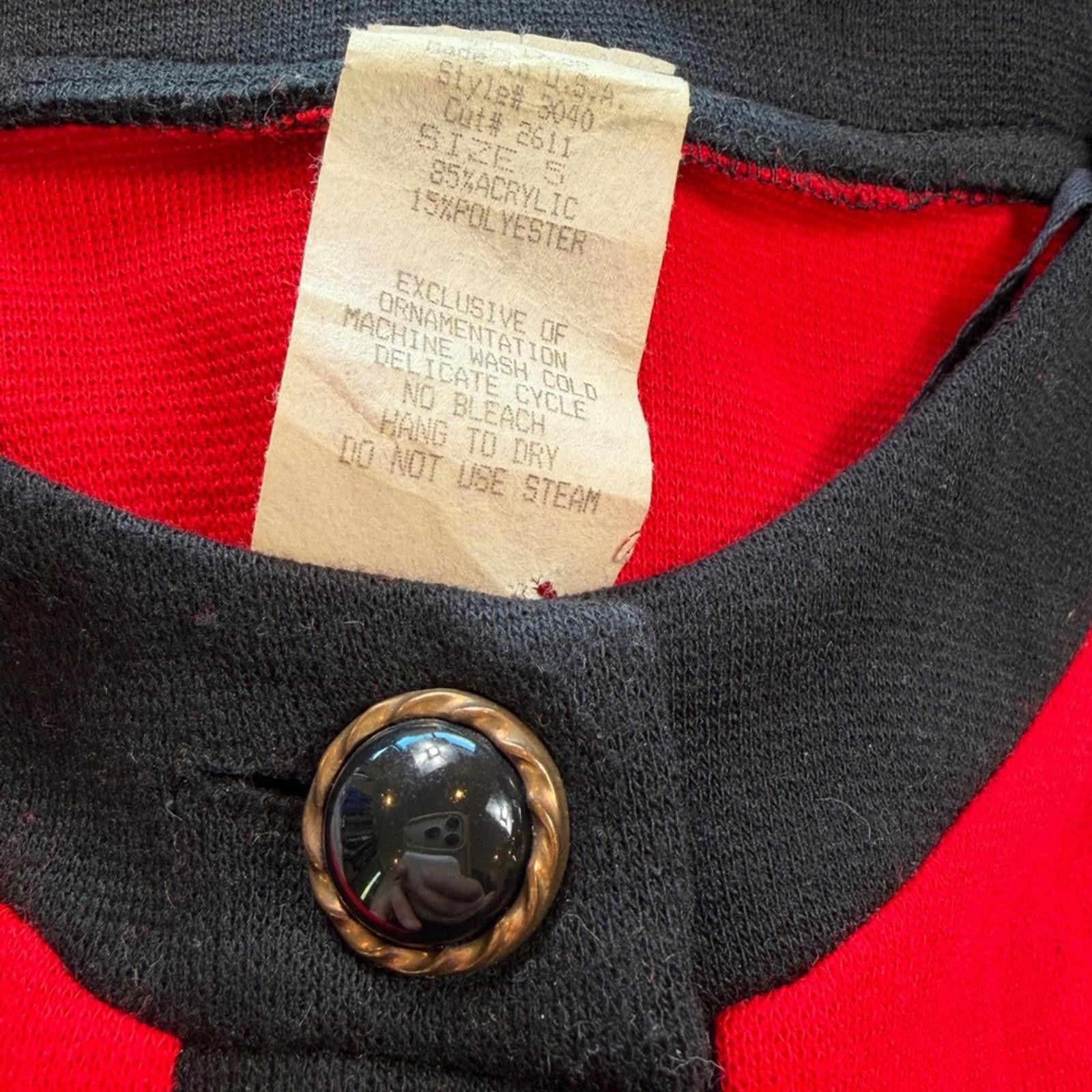 Other Vintage 80s Red Black Knit Button Front Dress Made in USA Size XS / US 0-2 / IT 36-38 - 5 Thumbnail
