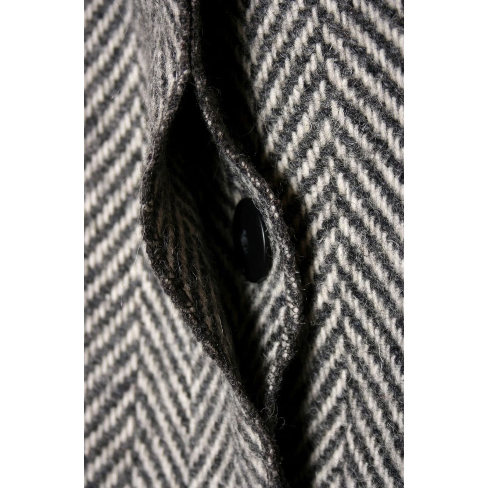 Vintage CAMELEON Wool Herringbone Cape Poncho Oversized Coat Sz. L (Fits One Size) Womens Poncho Cape Wool Herringbone L Gray Cap e Size L / US 10 / IT 46 - 3 Thumbnail