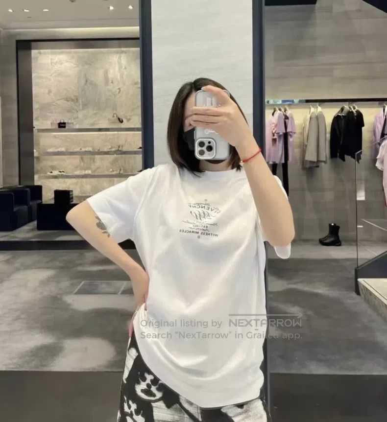 Givenchy Givenchy SizeXXXL Logo Lettering Printed Short Sleeve T-Shi Size US M / EU 48-50 / 2 - 8 Thumbnail