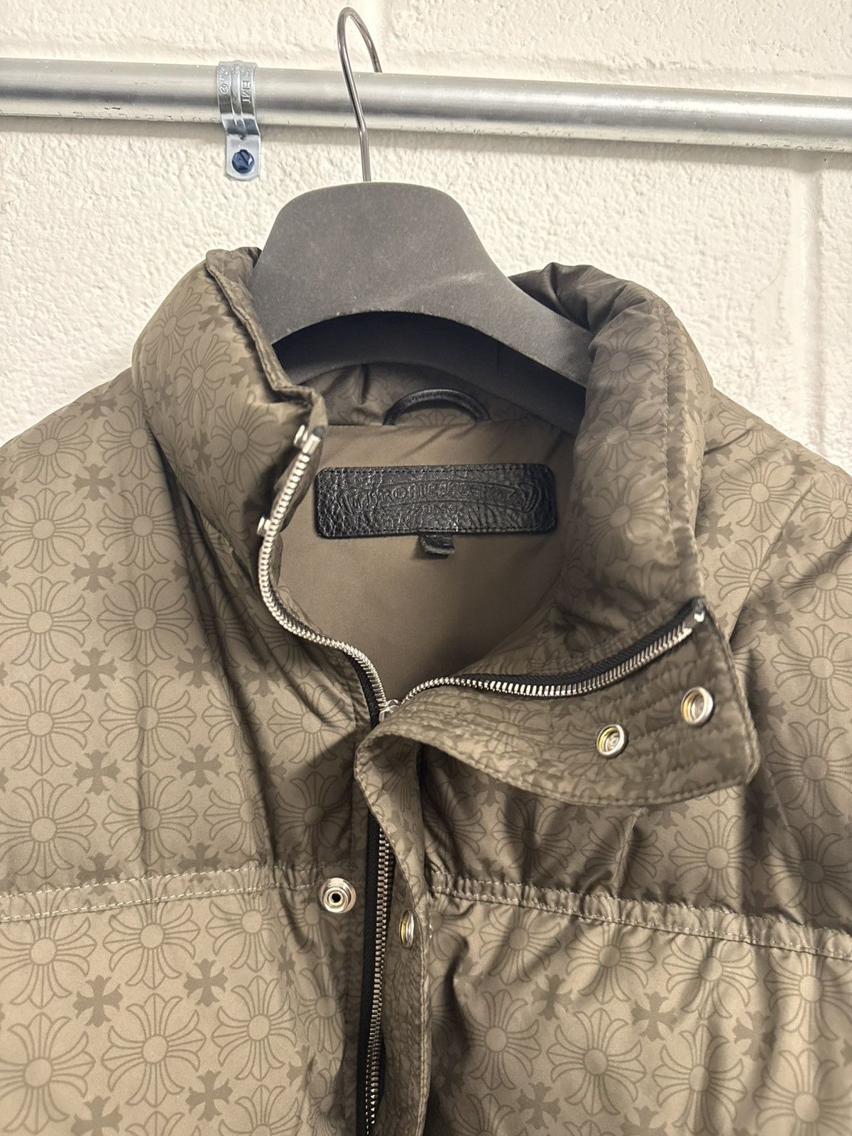 Chrome Hearts Chrome Hearts Monogram Puffer Jacket Olive Green XL Size US XL / EU 56 / 4 - 6 Thumbnail