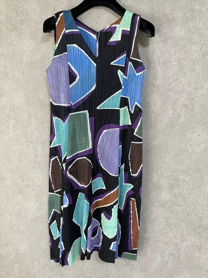Issey Miyake Issey Miyake size:3 Blue, green and purple pleated dress Size XS / US 0-2 / IT 36-38 - 1 Thumbnail