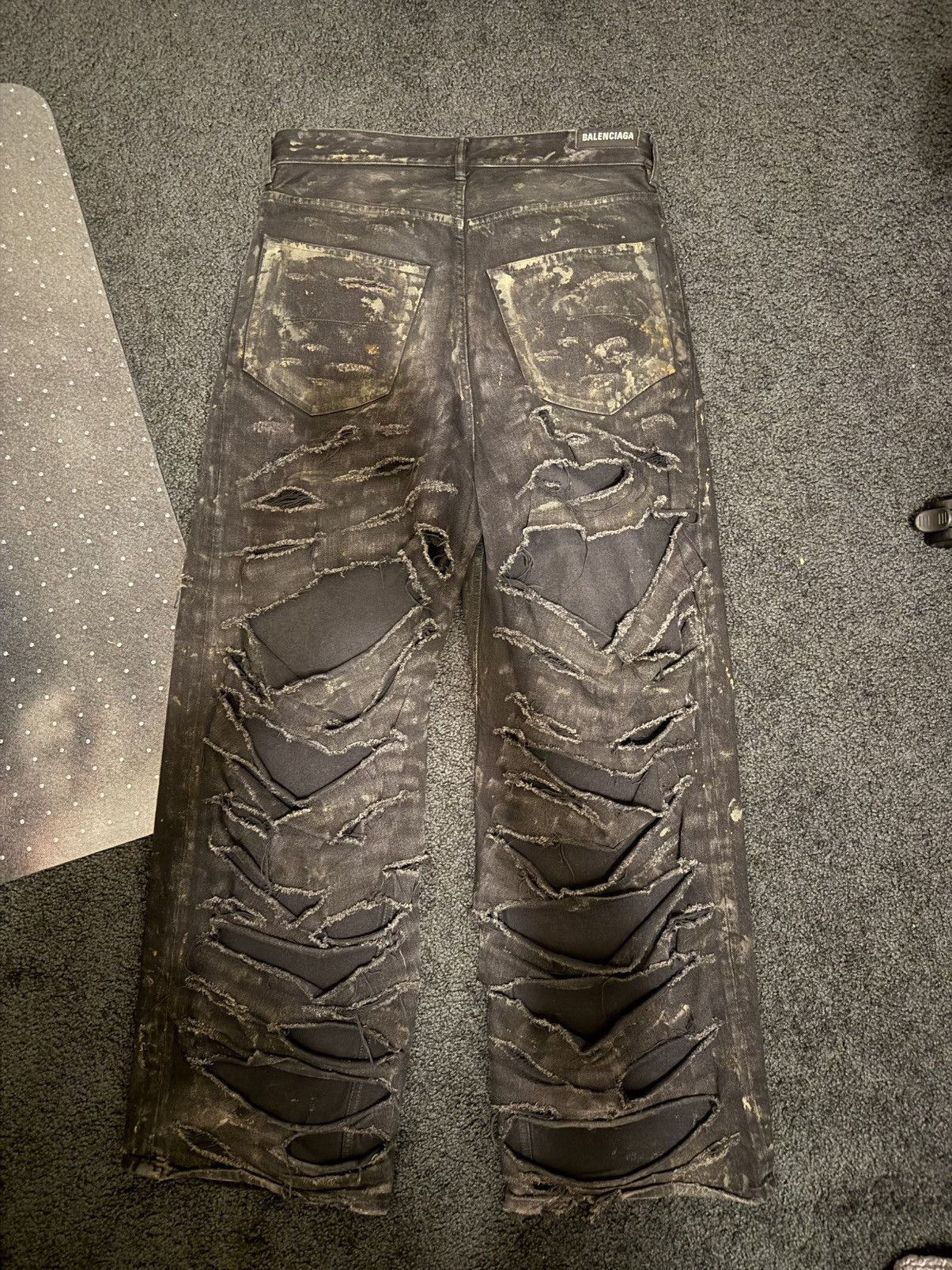 Balenciaga Balenciaga ripped mud jeans Size US 30 / EU 46 - 2 Thumbnail
