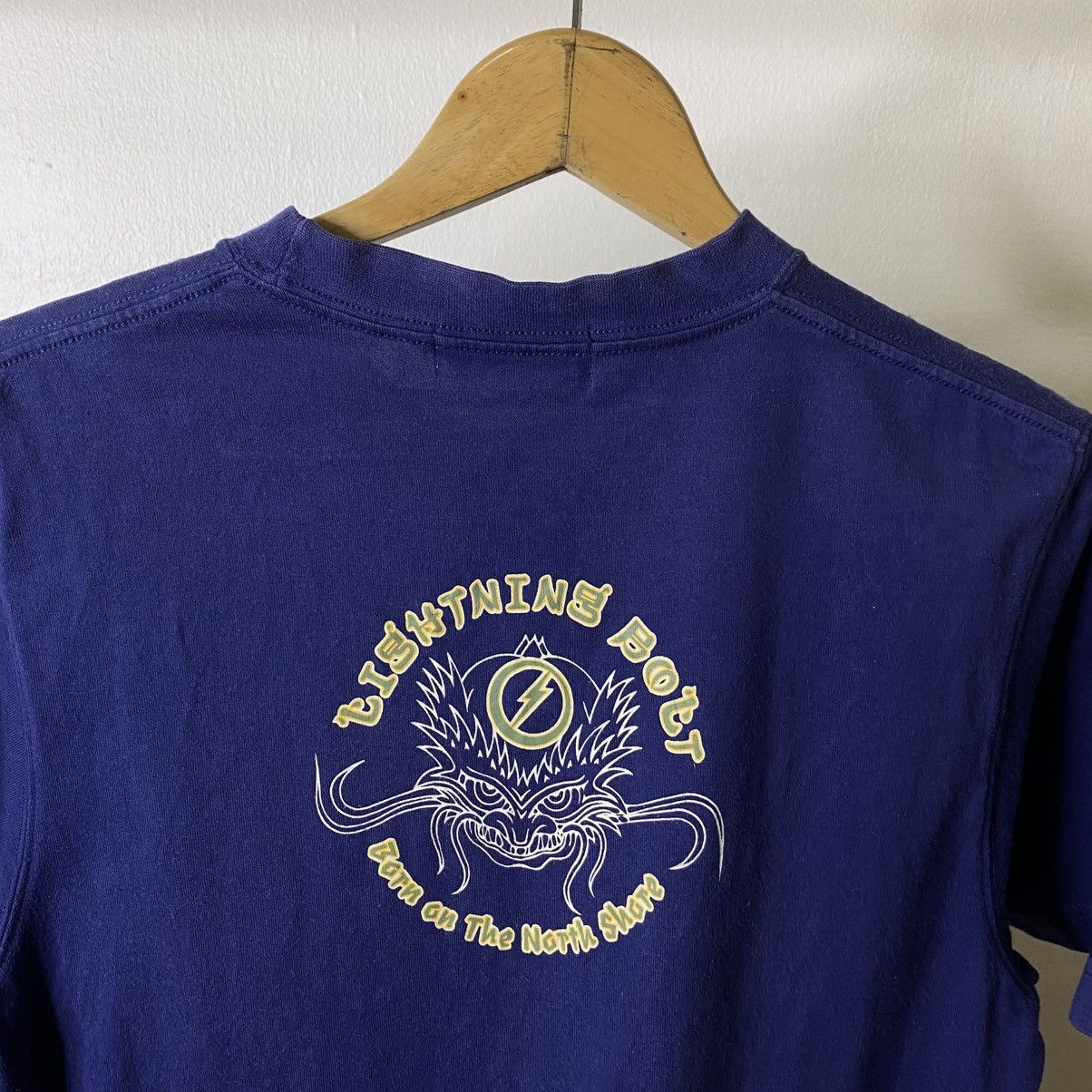 Lightning Bolt Vintage 2000s Lightning Bolt Surf Dragon Stussy Style Tee Size US M / EU 48-50 / 2 - 2 Thumbnail