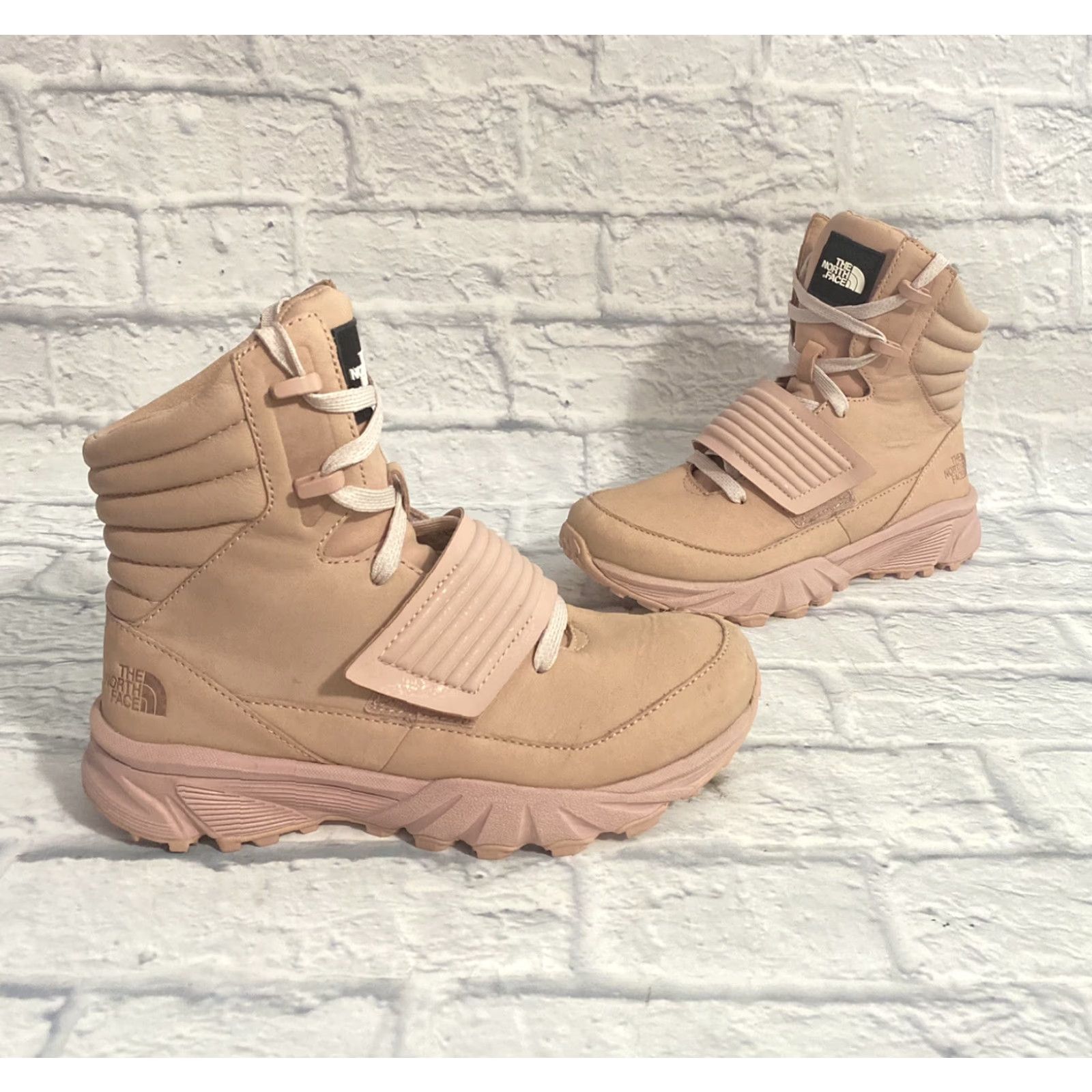 The North Face The North Face Raedonda Sneaker Mid Boot Misty Rose Pink Women's Size 6.5 EUC Size US 7 / IT 37 - 2 Thumbnail
