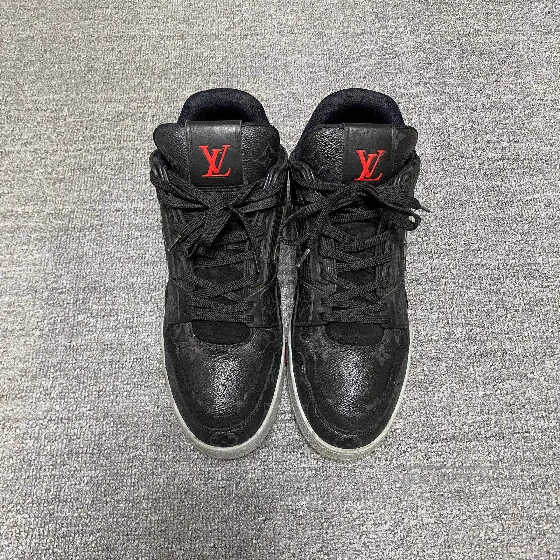 Louis Vuitton LOUIS VUITTON LV Trainer Black Sneakers. Size US 7.5 / EU 40-41 - 3 Thumbnail