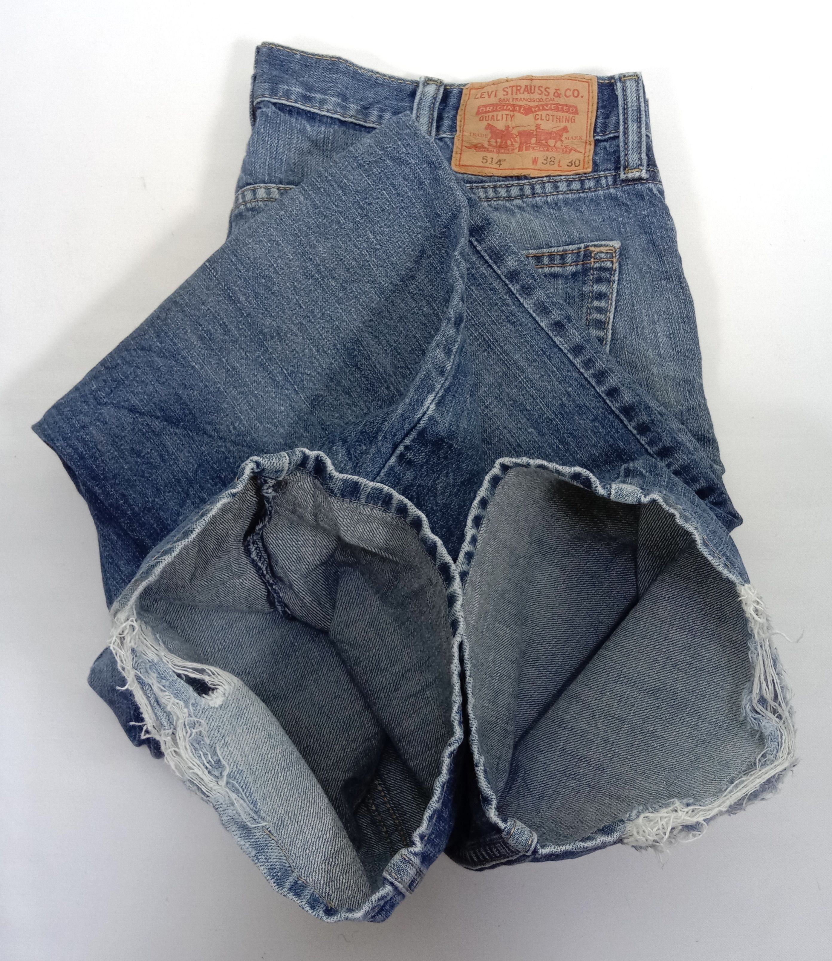 Levi's Vintage Levi's 514 Jeans Blue Wash Straight Fit Denim Size US 38 / EU 54 - 16 Thumbnail