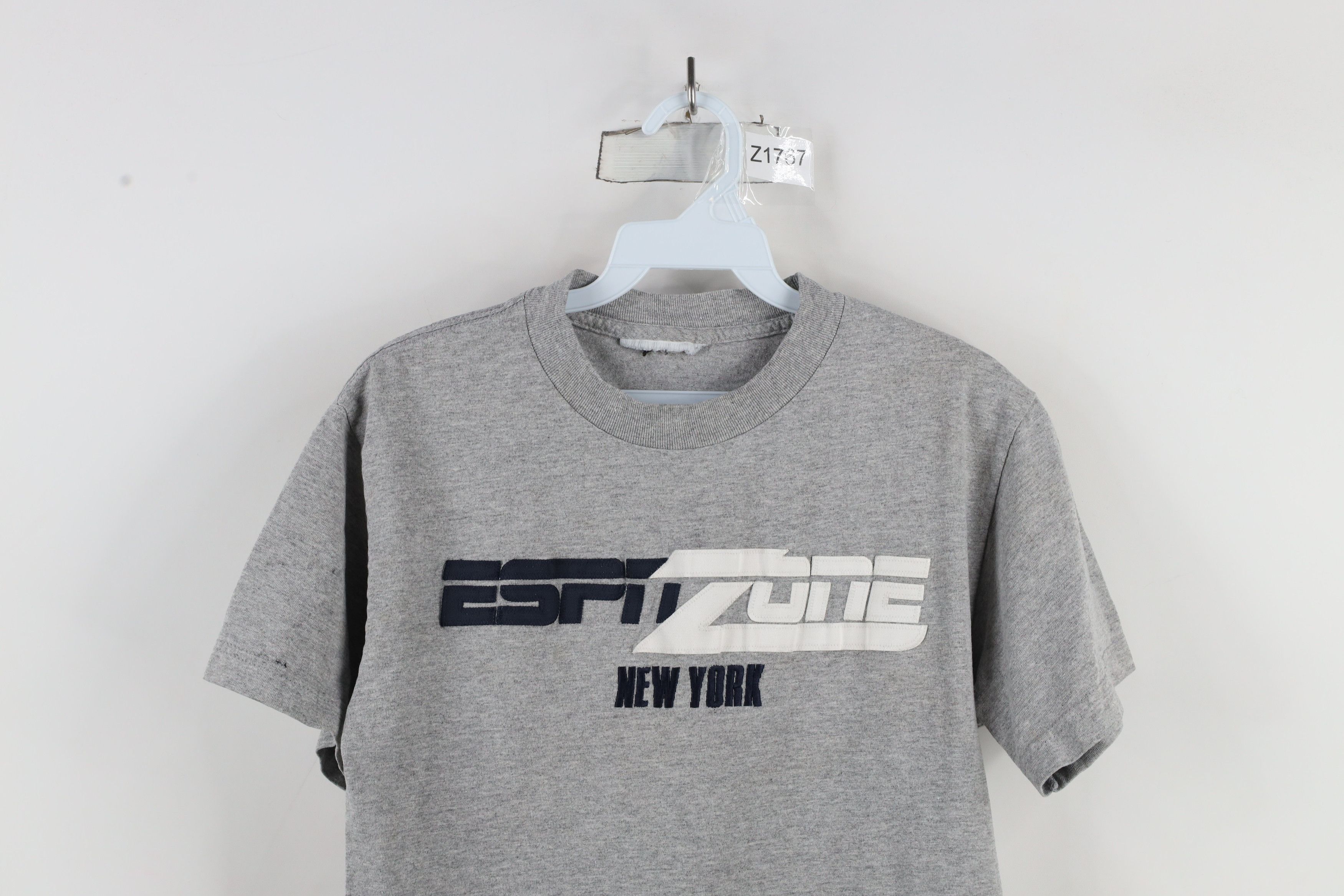 Vintage Vintage 90s Spell Out ESPN Zone New York T-Shirt Gray Size US S / EU 44-46 / 1 - 2 Thumbnail