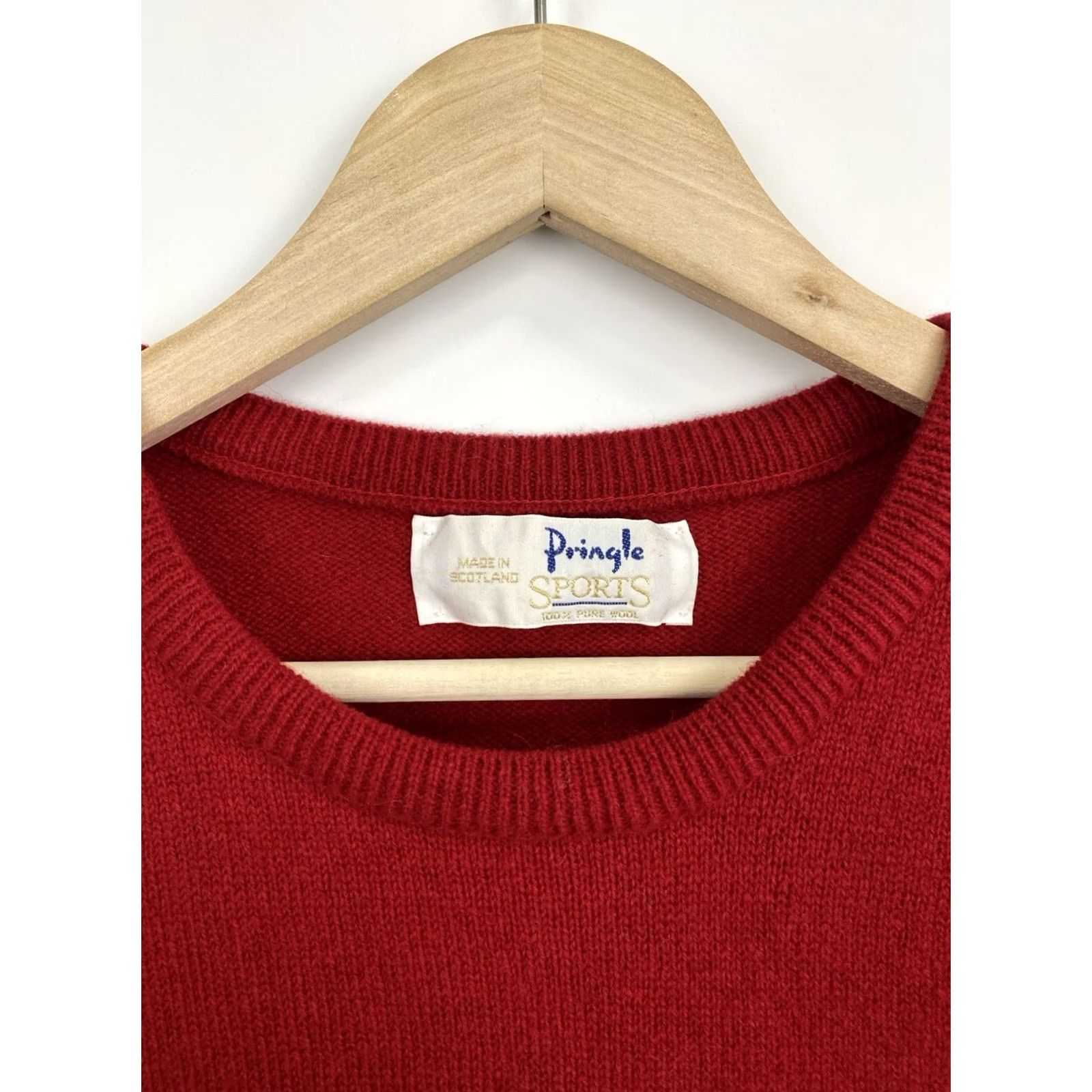 Pringle Of Scotland VINTAGE Pringle Sweater Golf Wool 90s Red XL Men Pullover Scotland Wool, 90s, Golf, Pringle of Scotland Mens XL Red Sweater Size US XL / EU 56 / 4 - 5 Thumbnail