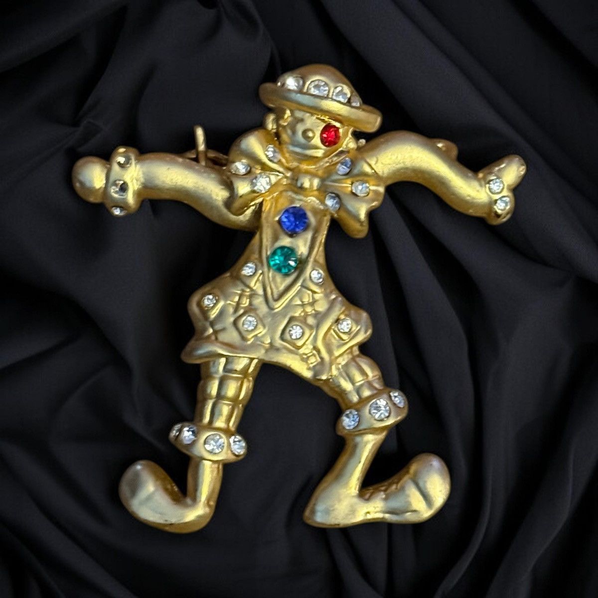 Vintage Vintage gold articulated rhinestone dancing clown brooch Size ONE SIZE - 1 Thumbnail