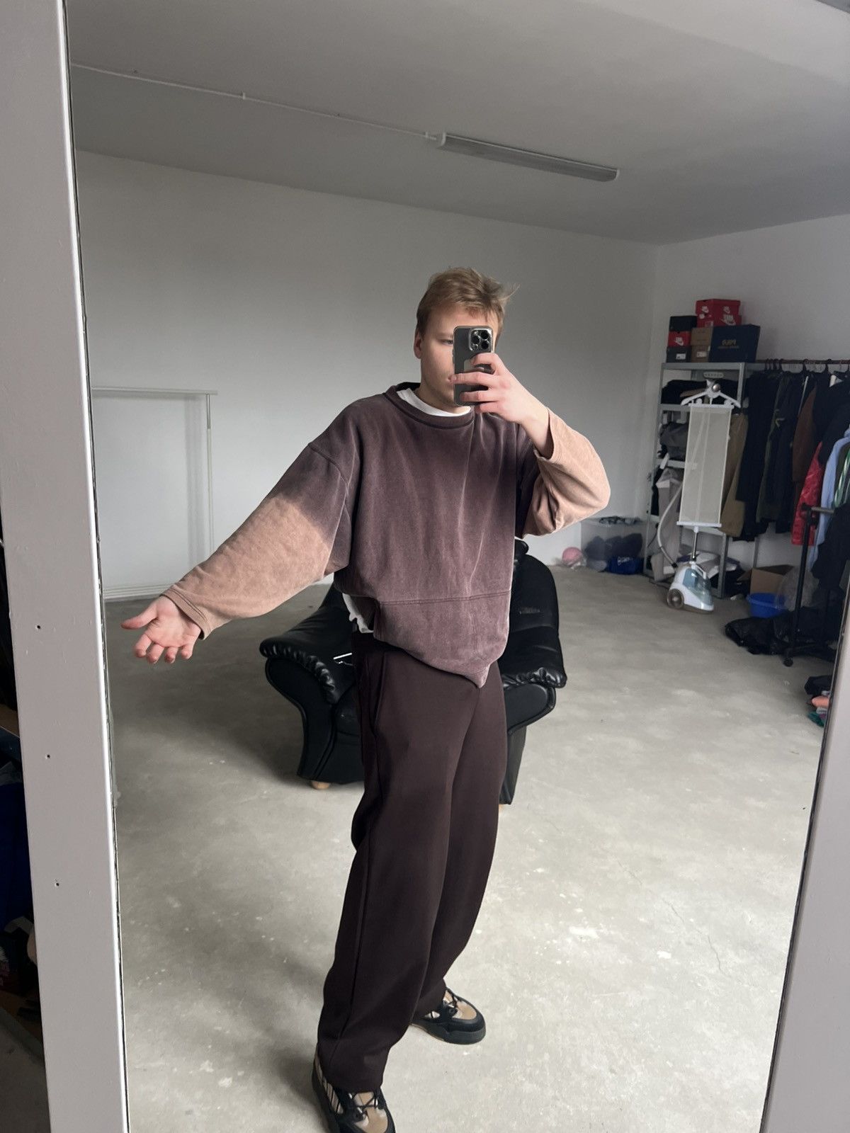 Adidas 80s Vintage Adidas Brown Faded Sweatshirt Size US M / EU 48-50 / 2 - 16 Thumbnail