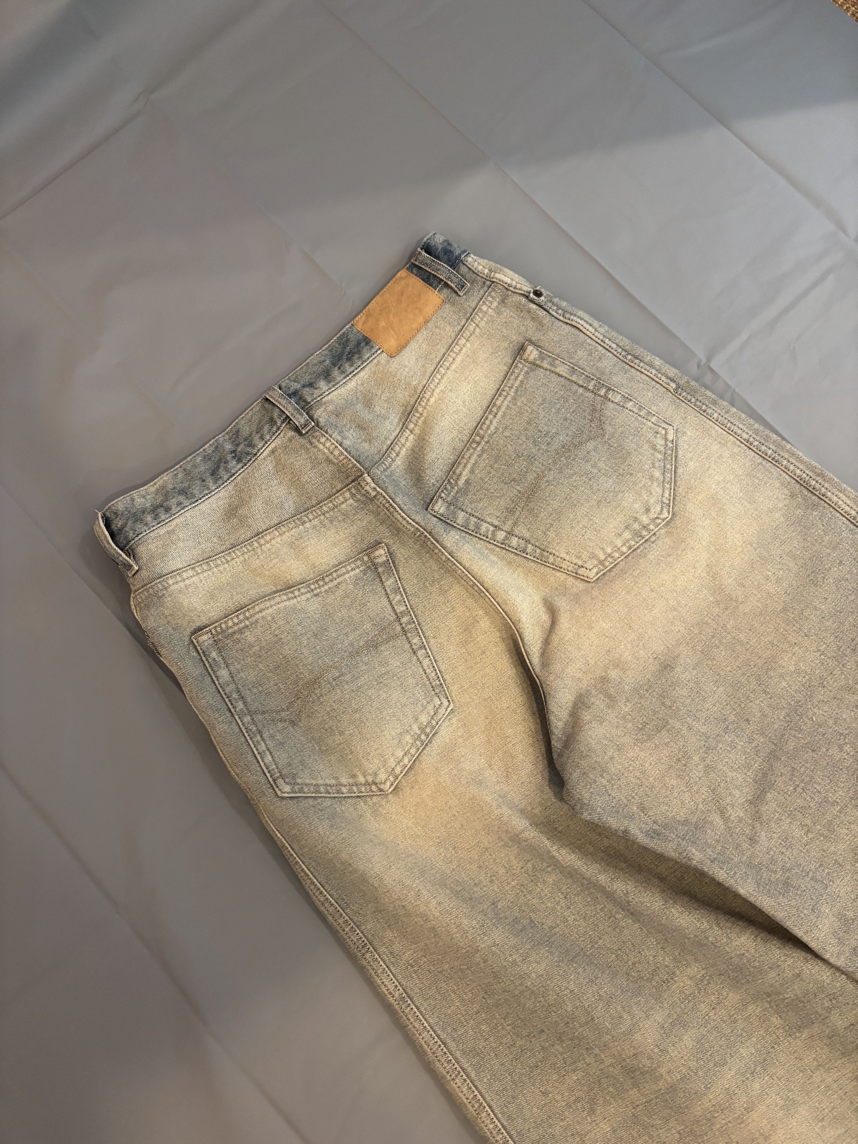 Balenciaga Jean’s large baggie Balenciaga bleu délavé en tbe Size US 30 / EU 46 - 18 Thumbnail