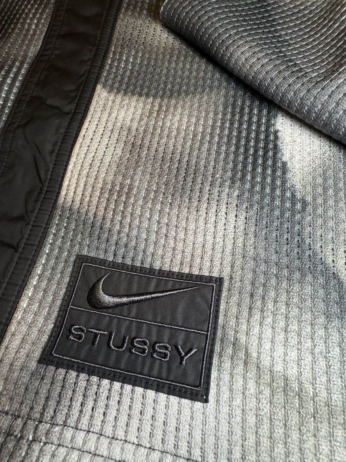 Nike × Stussy 🔥 Nike x Stüssy Mesh Hoodie (Black/Grey) – Size M 🔥 Size US M / EU 48-50 / 2 - 2 Thumbnail